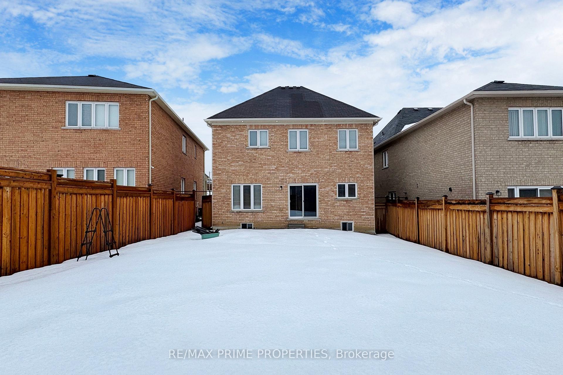 Photo 44 of 149 Elephant Hill Drive, Clarington, Bowmanville — HOMEH