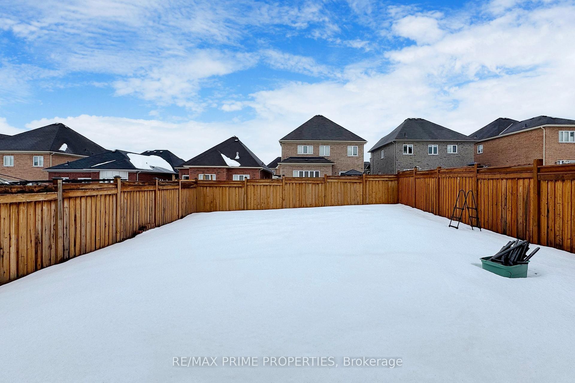 Photo 47 of 149 Elephant Hill Drive, Clarington, Bowmanville — HOMEH