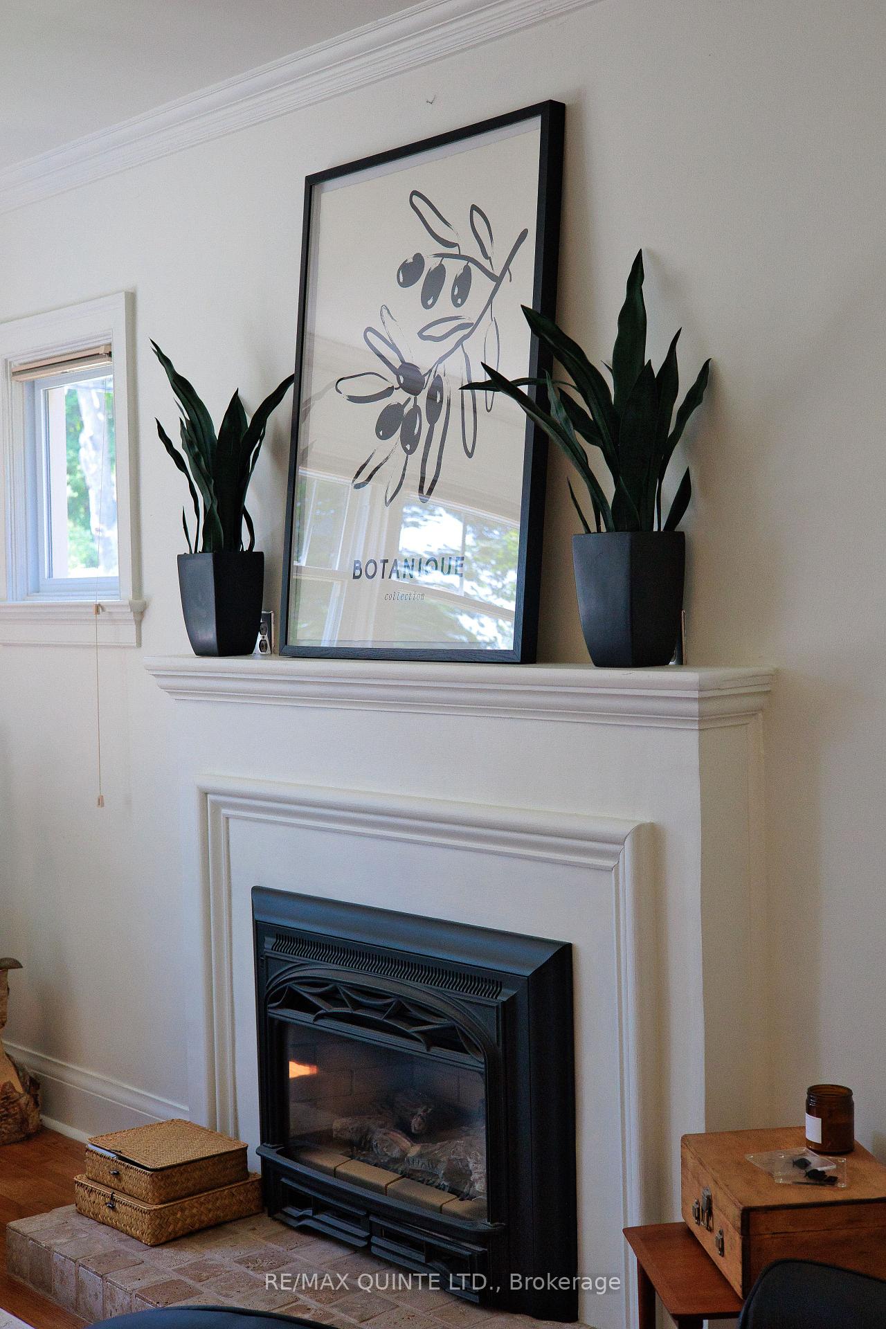 Photo 9 of 291 Dufferin Avenue, Belleville, Belleville Ward — HOMEH