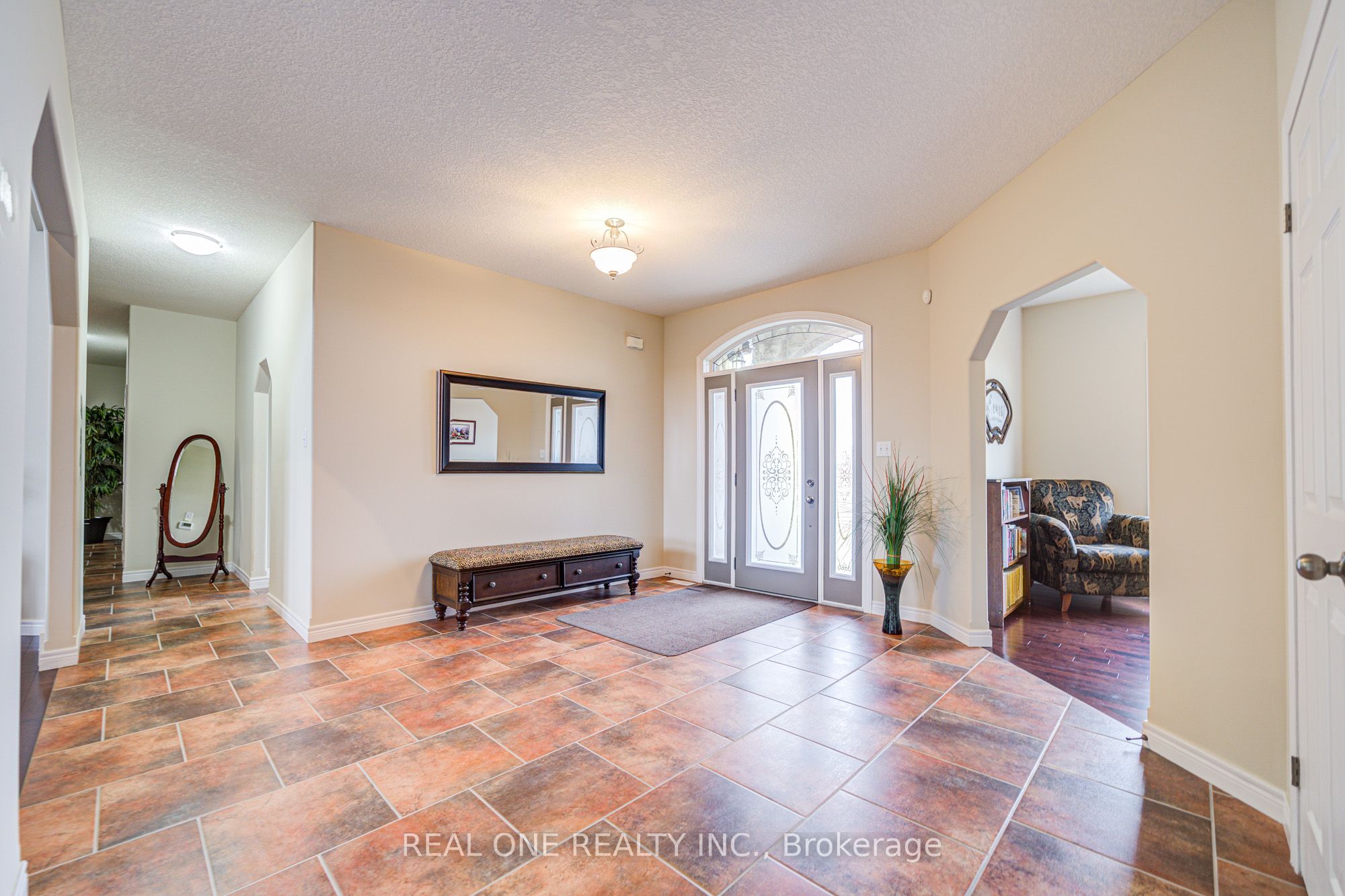 Photo 58 of 492 Scenic Drive, Brant, South Dumfries — HOMEH