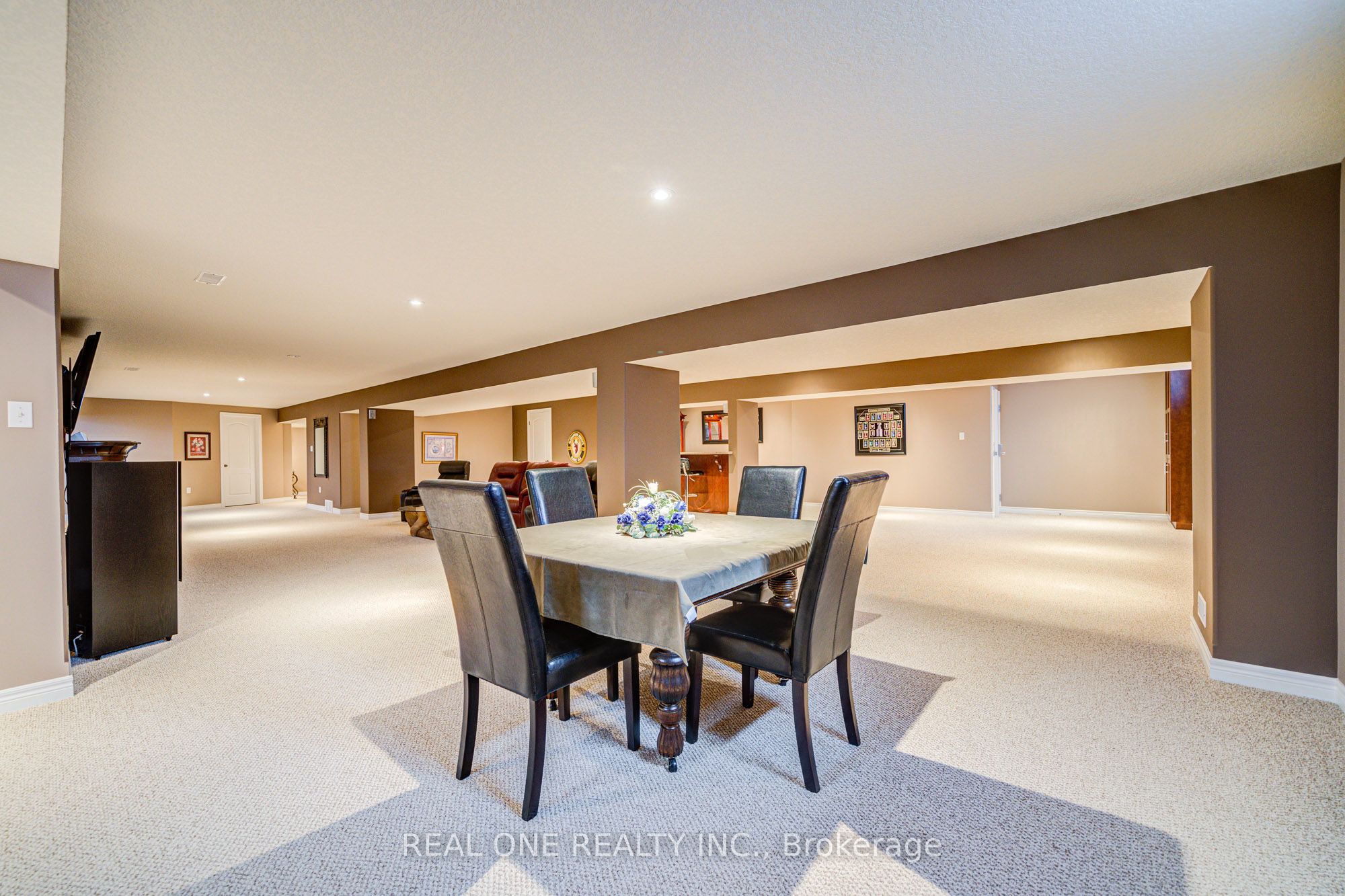 Photo 92 of 492 Scenic Drive, Brant, South Dumfries — HOMEH
