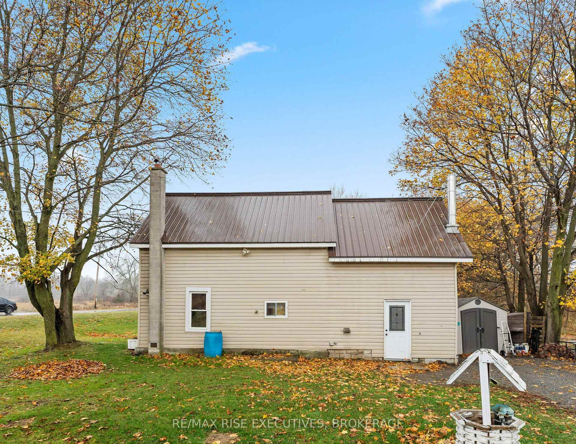 Photo 2 of 3761 Battersea Road, Frontenac, Frontenac South — HOMEH