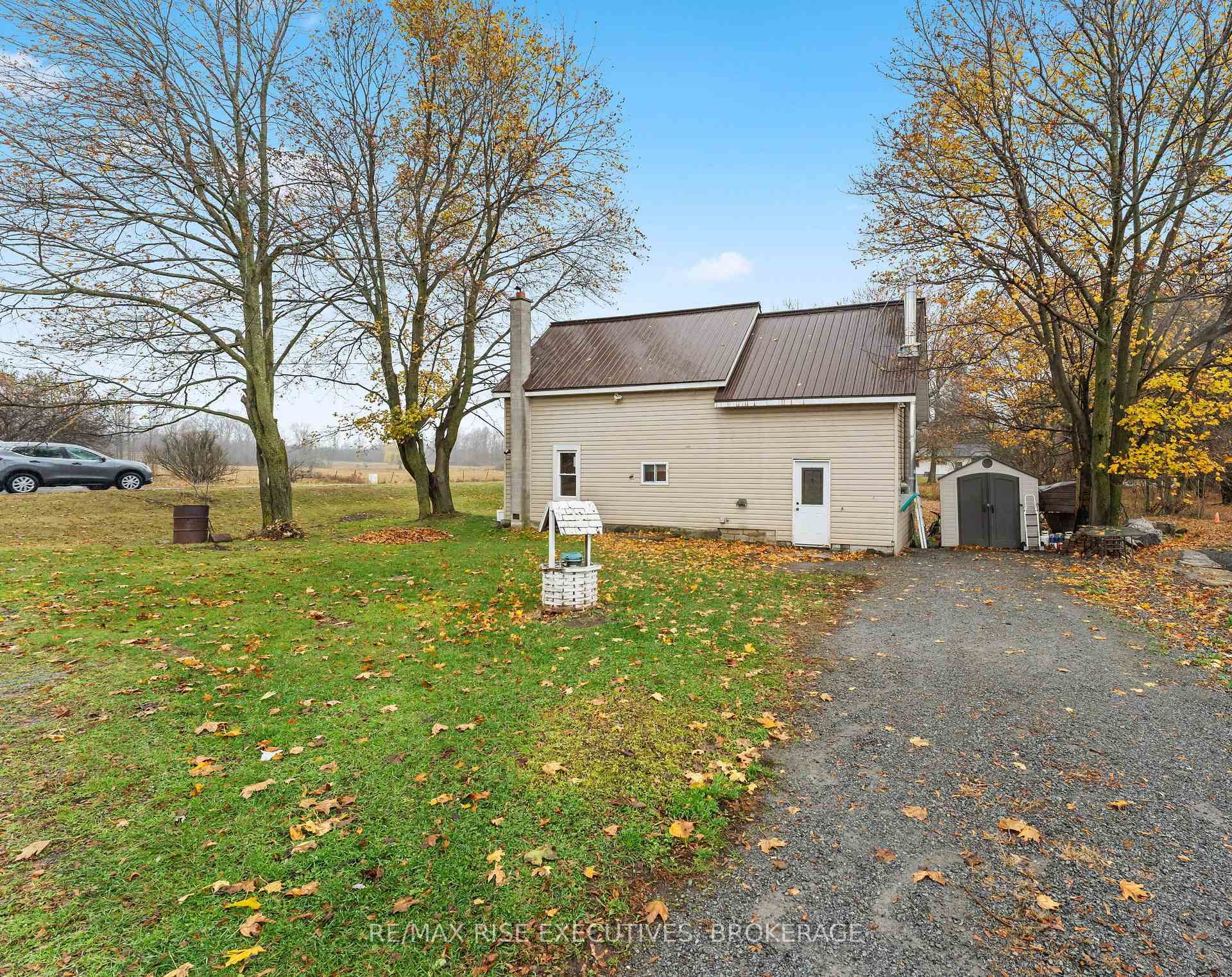 Photo 3 of 3761 Battersea Road, Frontenac, Frontenac South — HOMEH