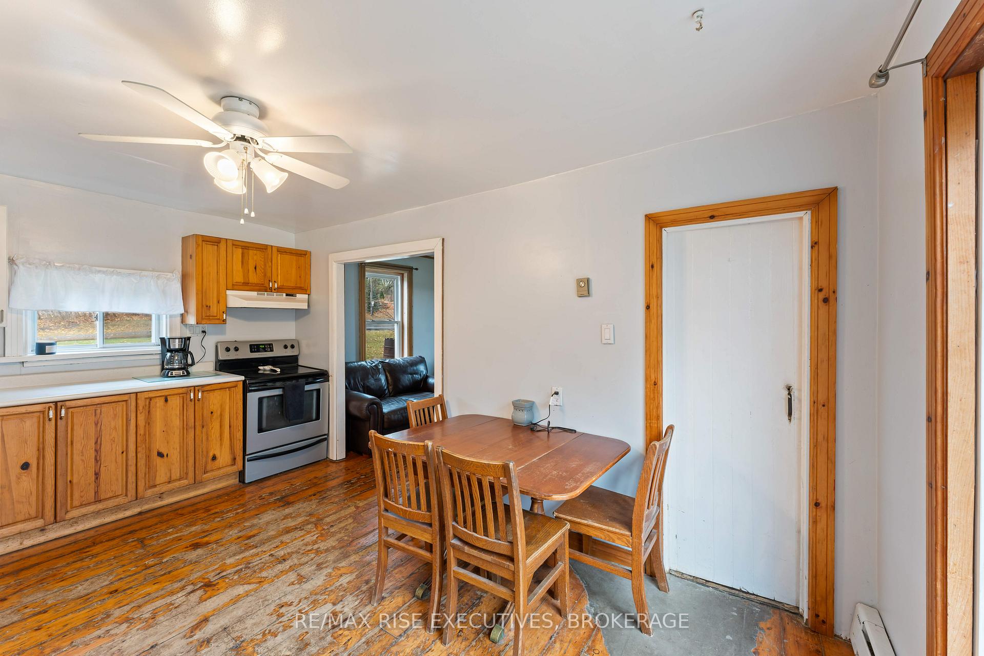 Photo 8 of 3761 Battersea Road, Frontenac, Frontenac South — HOMEH