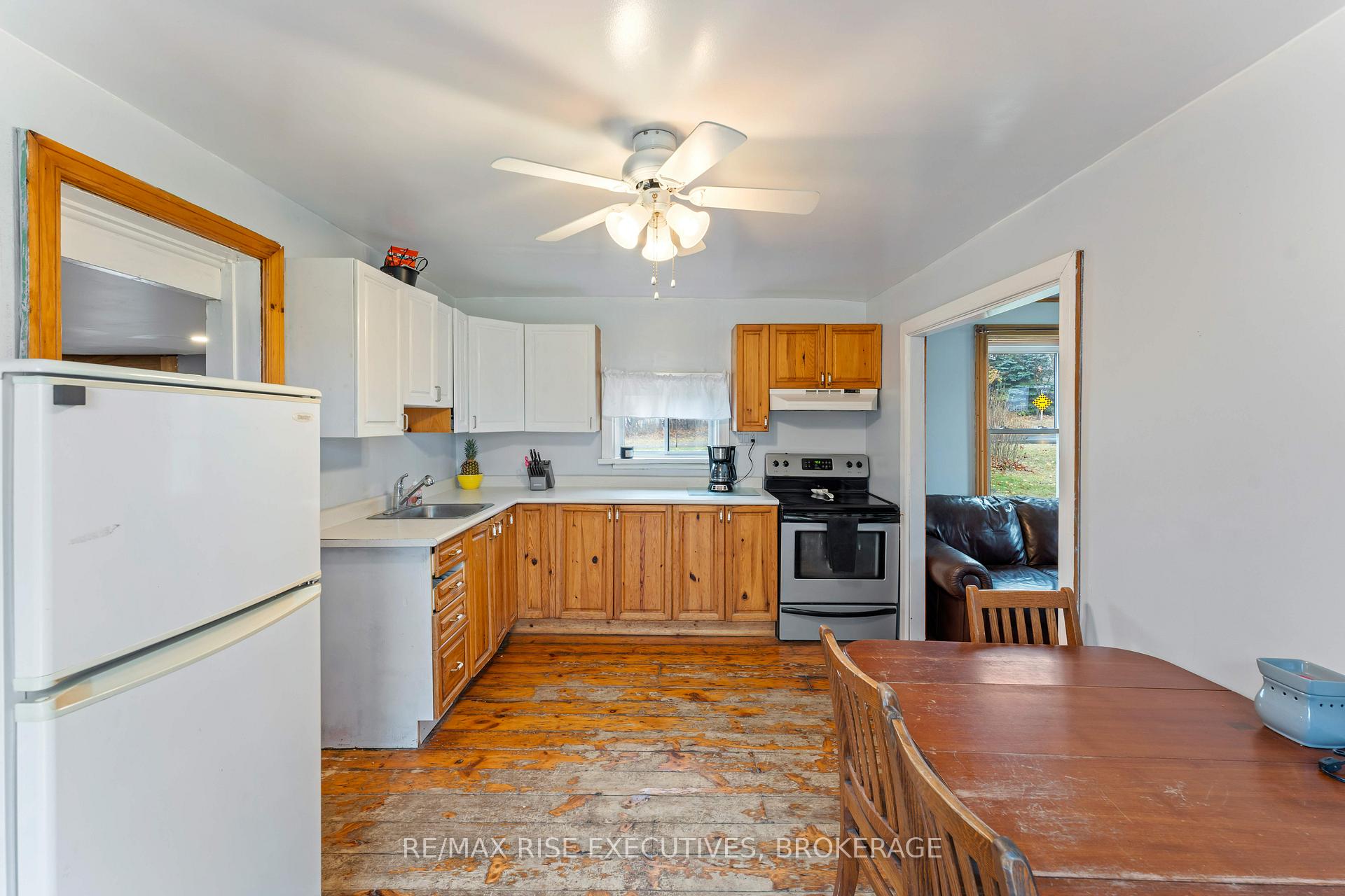 Photo 9 of 3761 Battersea Road, Frontenac, Frontenac South — HOMEH
