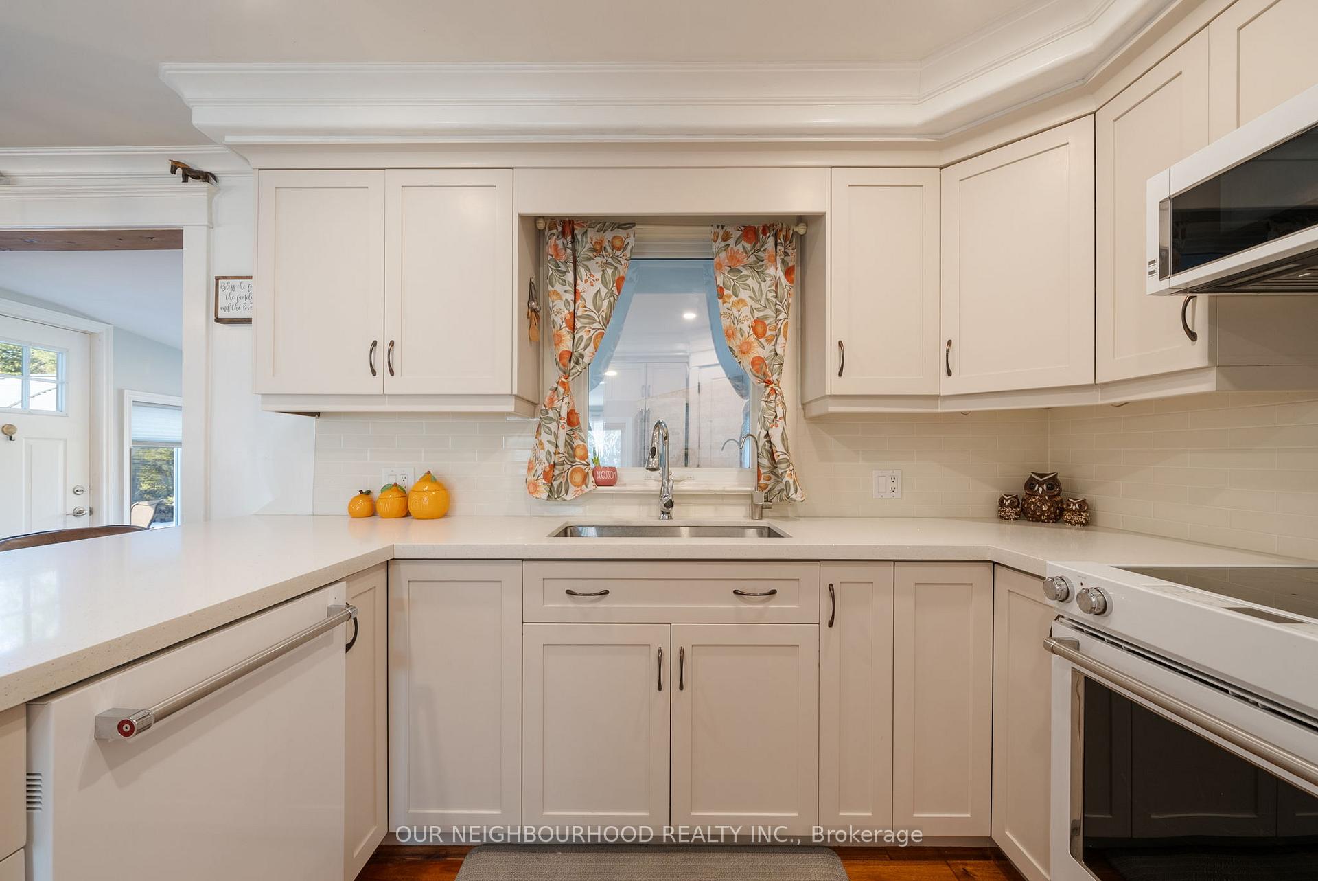 Photo 19 of 4772 Main Street, Clarington, Orono — HOMEH