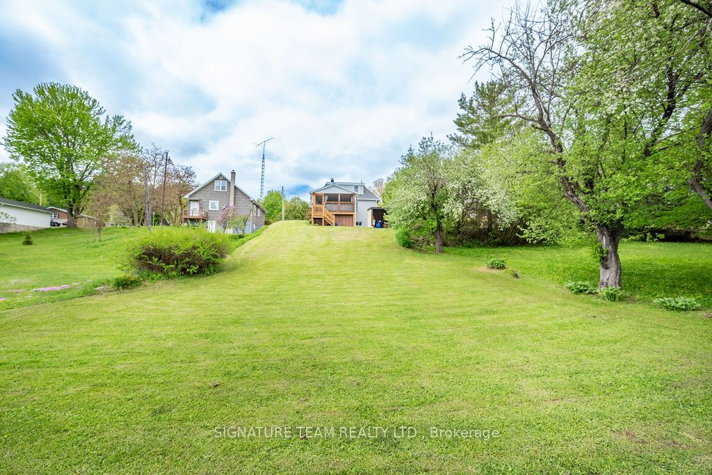 Photo 73 of 231 Bonnechere Street E, Bonnechere Valley, Eganville/Bonnechere Twp — HOMEH
