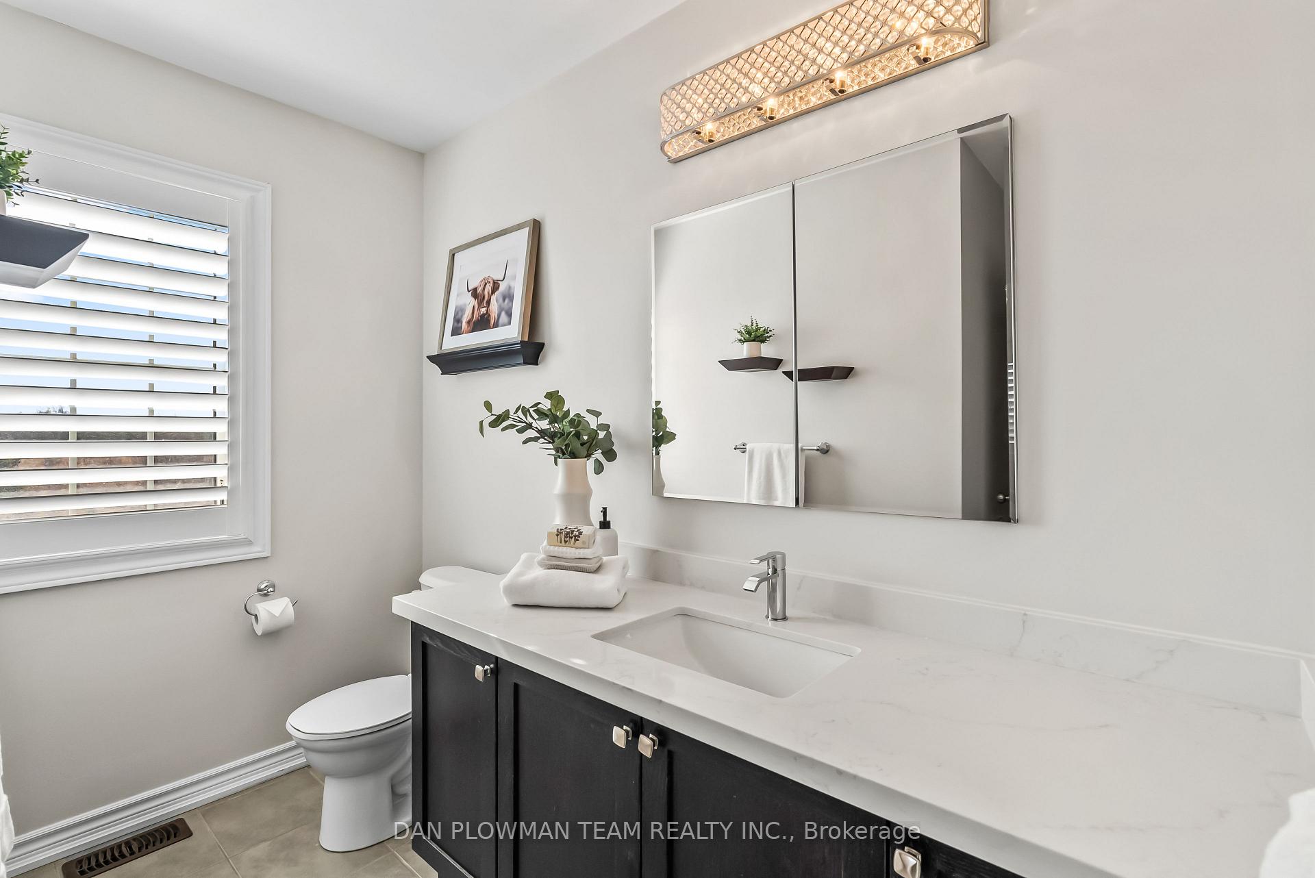 Photo 23 of 72 Hayman Street, Clarington, Courtice — HOMEH