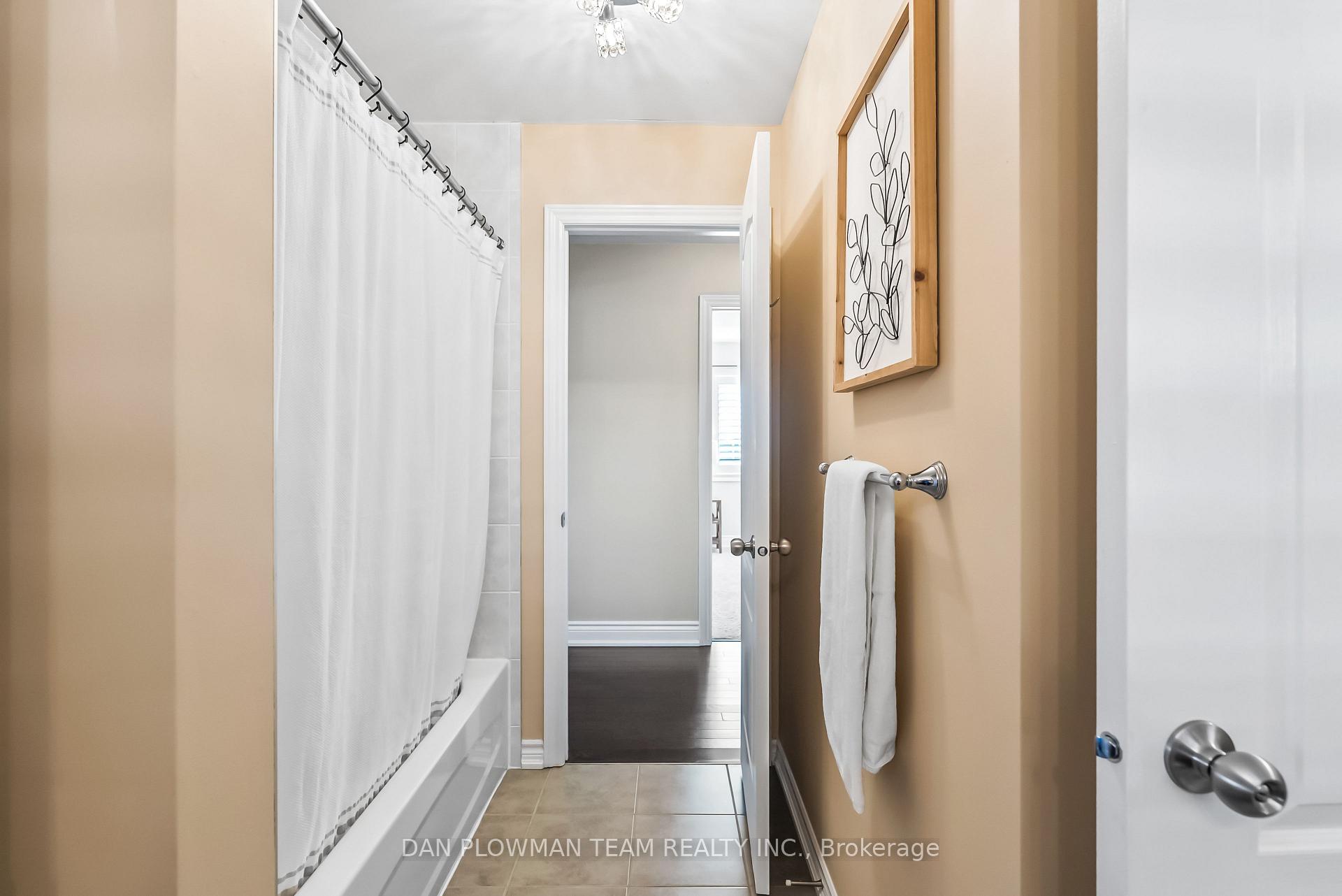 Photo 27 of 72 Hayman Street, Clarington, Courtice — HOMEH