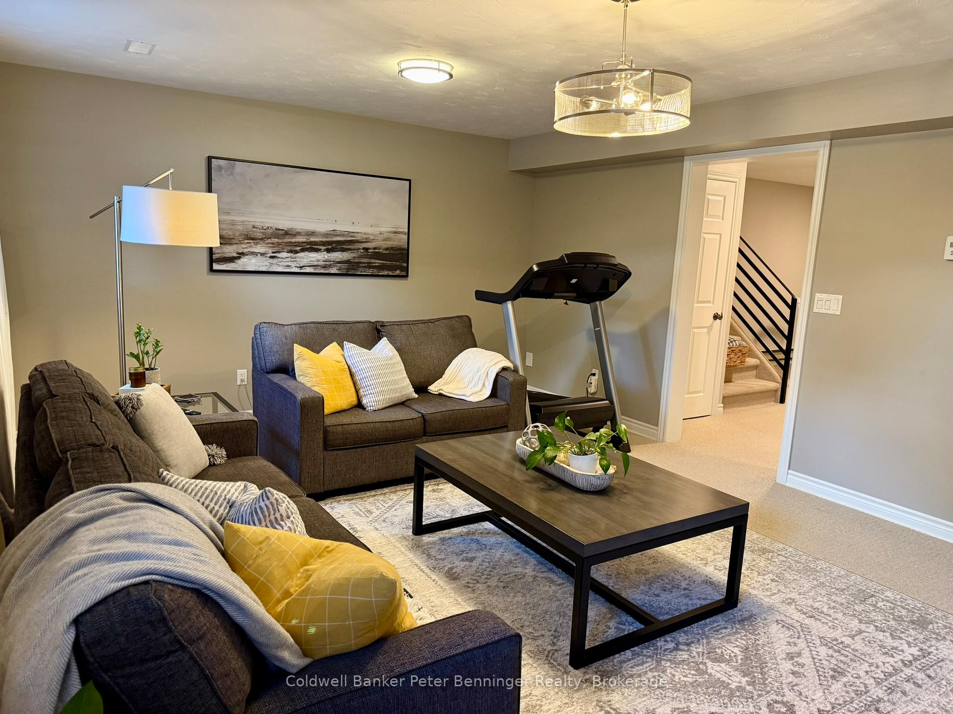 Photo 45 of 215 Thomas Street, Brockton — HOMEH