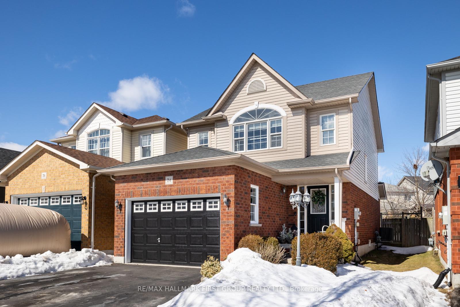 Photo 2 of 24 Staples Avenue, Clarington, Courtice — HOMEH