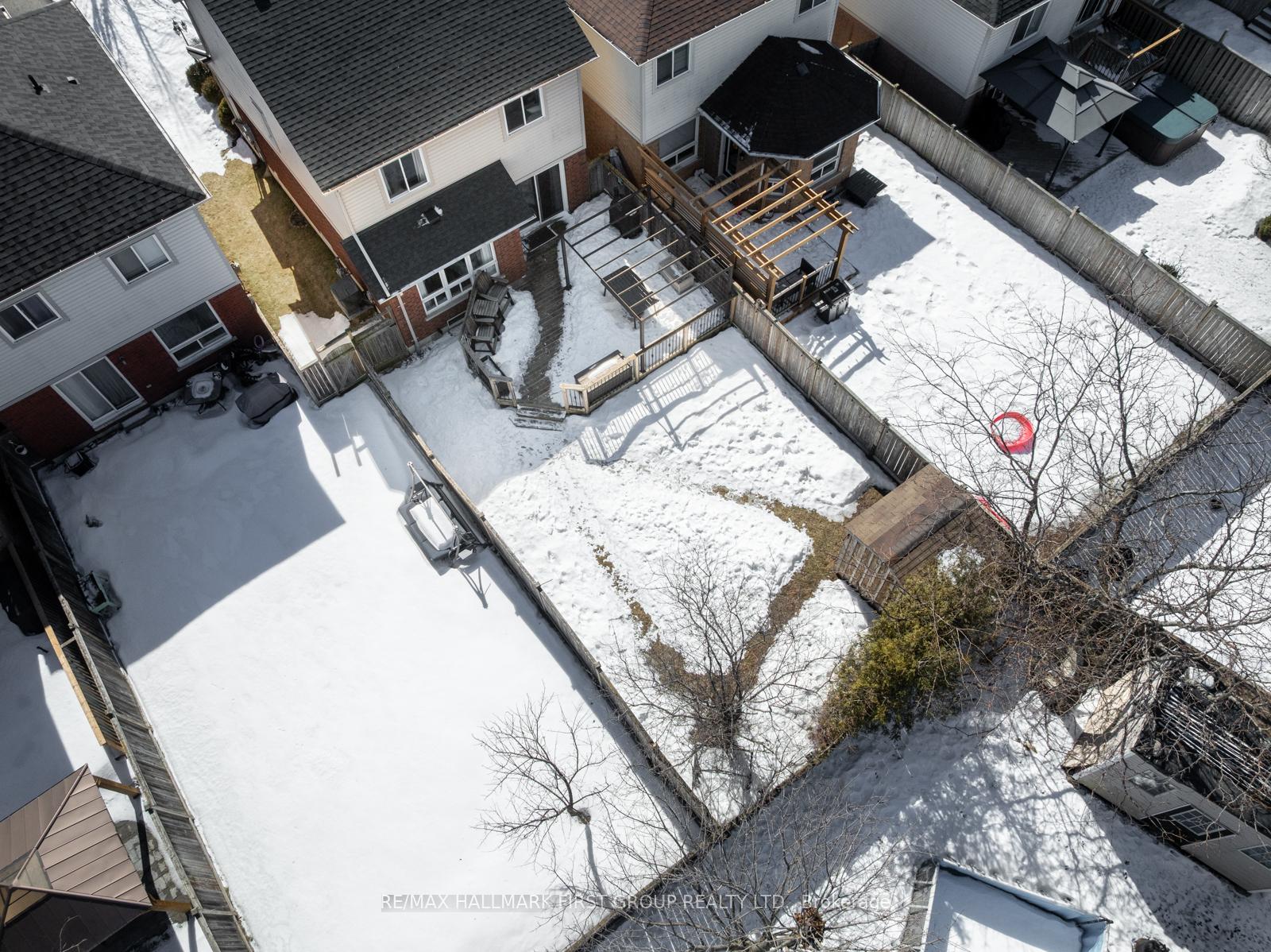 Photo 3 of 24 Staples Avenue, Clarington, Courtice — HOMEH