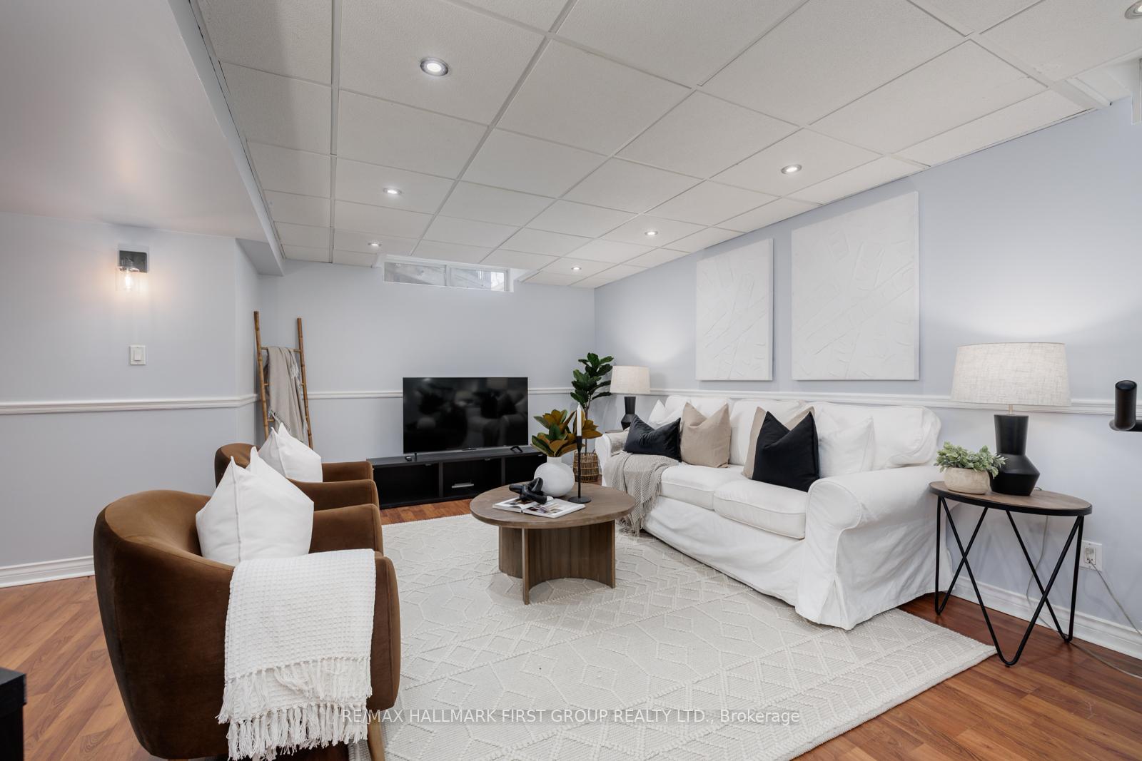 Photo 33 of 24 Staples Avenue, Clarington, Courtice — HOMEH