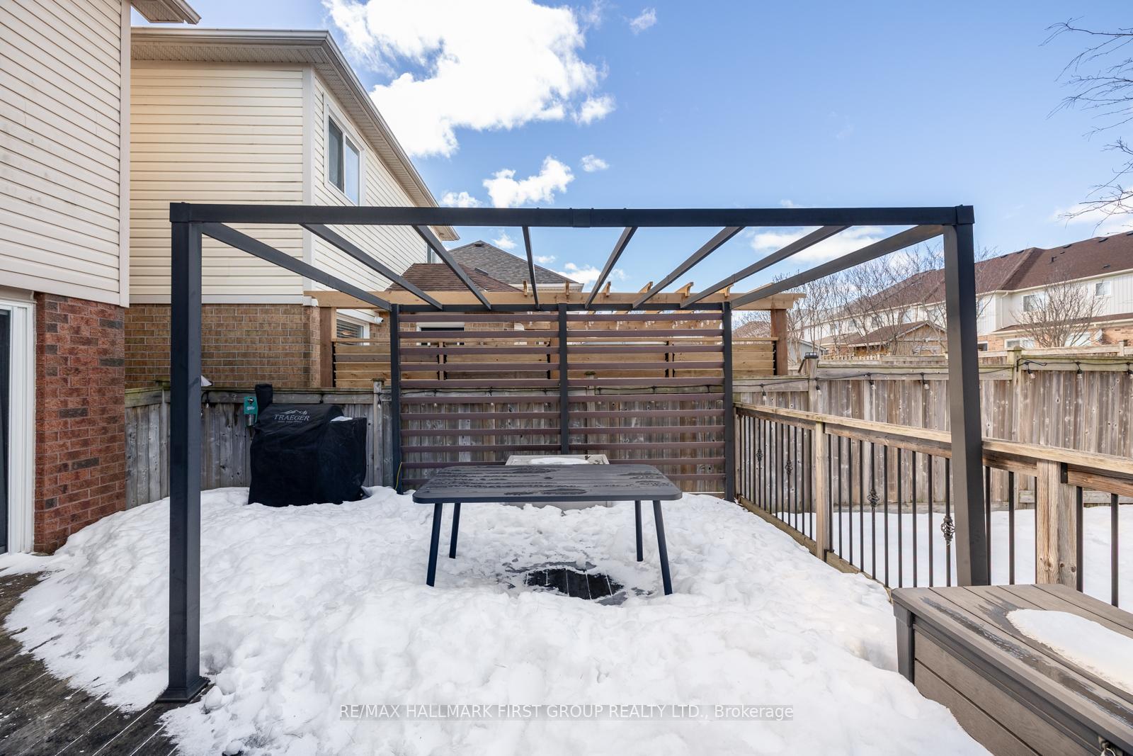 Photo 40 of 24 Staples Avenue, Clarington, Courtice — HOMEH