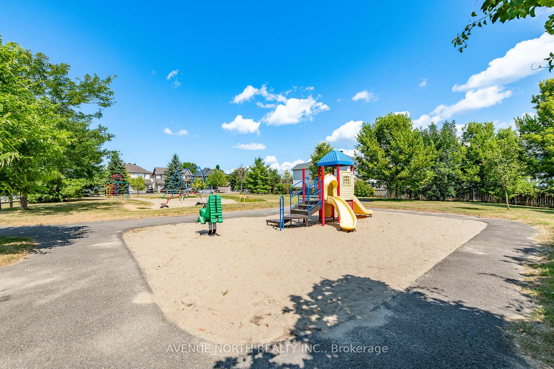 Photo 27 of 7 Calderwood Way, Ottawa, Barrhaven - Stonebridge — HOMEH