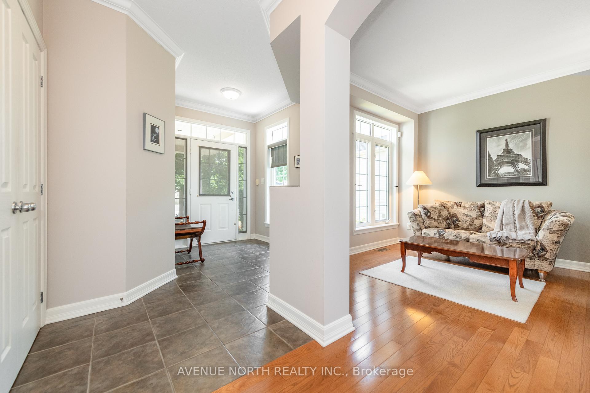 Photo 9 of 7 Calderwood Way, Ottawa, Barrhaven - Stonebridge — HOMEH