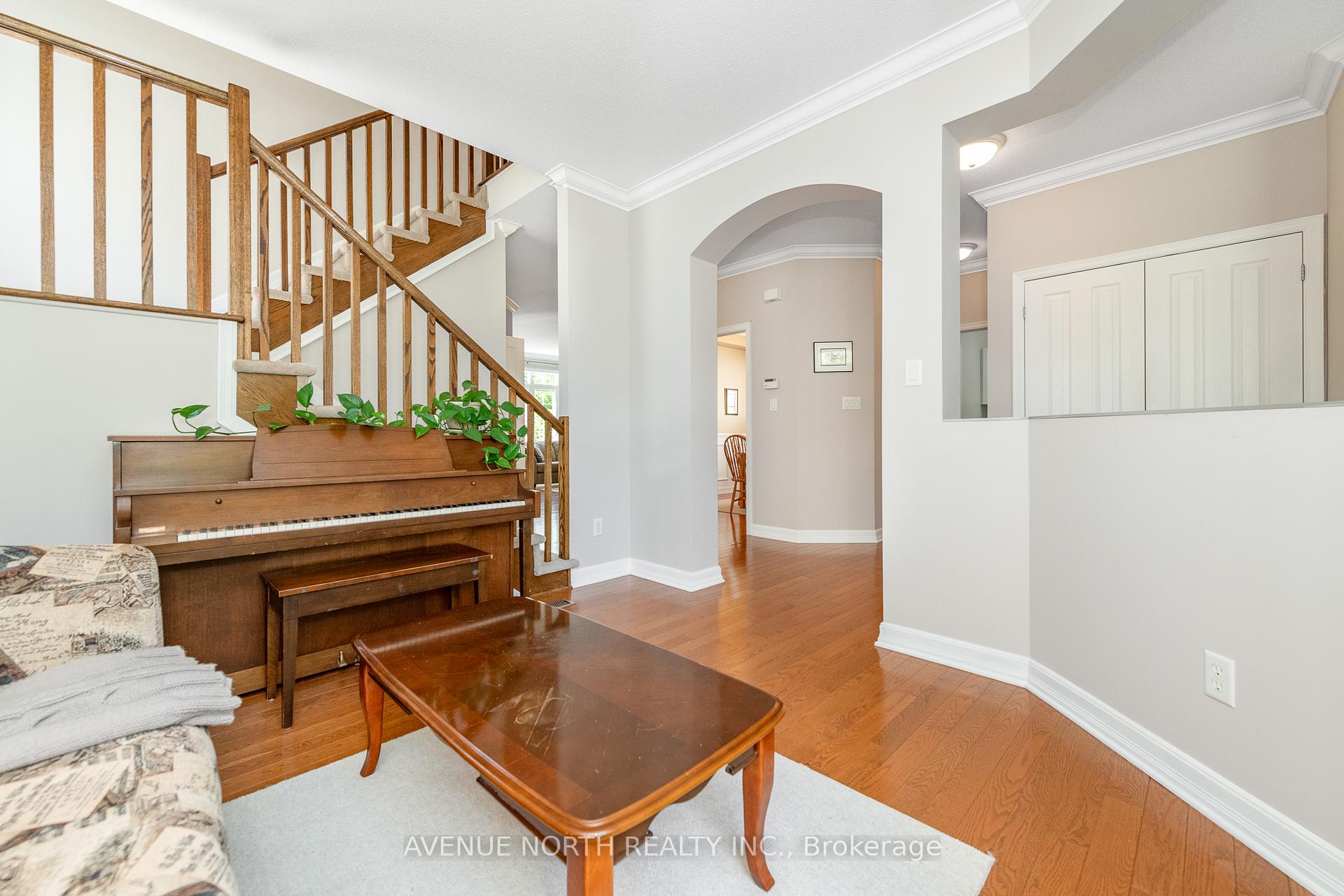 Photo 10 of 7 Calderwood Way, Ottawa, Barrhaven - Stonebridge — HOMEH