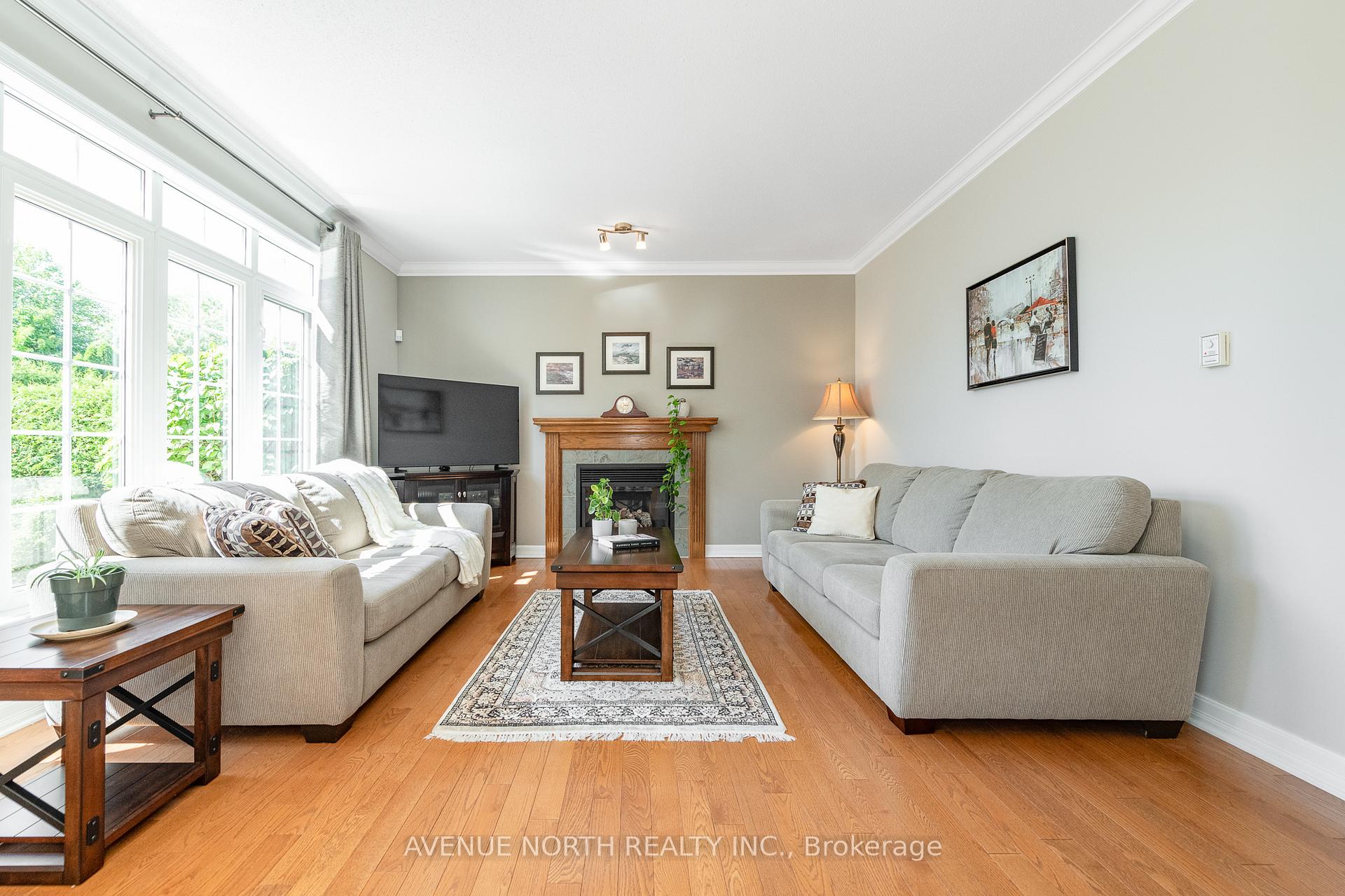 Photo 14 of 7 Calderwood Way, Ottawa, Barrhaven - Stonebridge — HOMEH