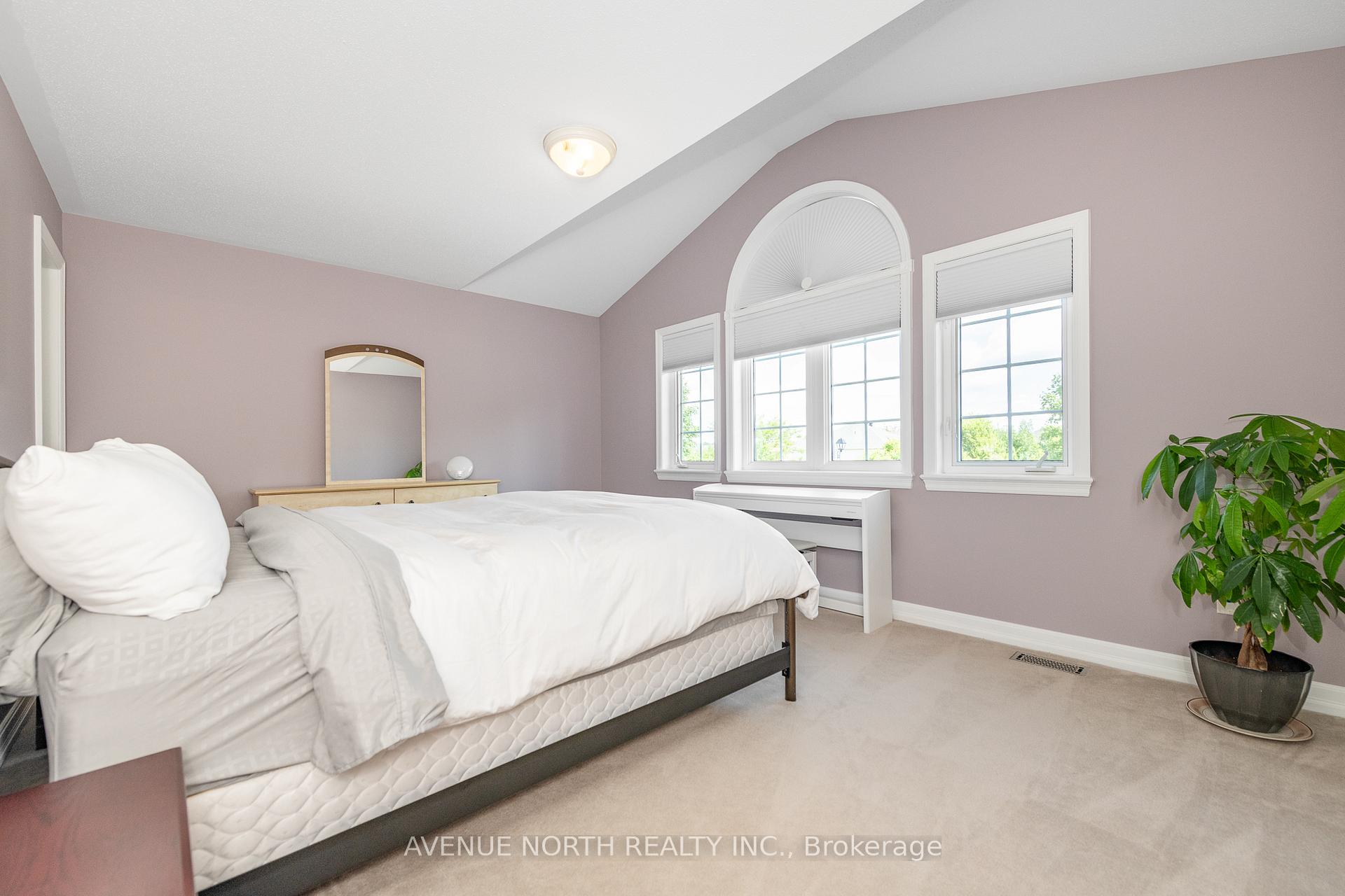 Photo 23 of 7 Calderwood Way, Ottawa, Barrhaven - Stonebridge — HOMEH