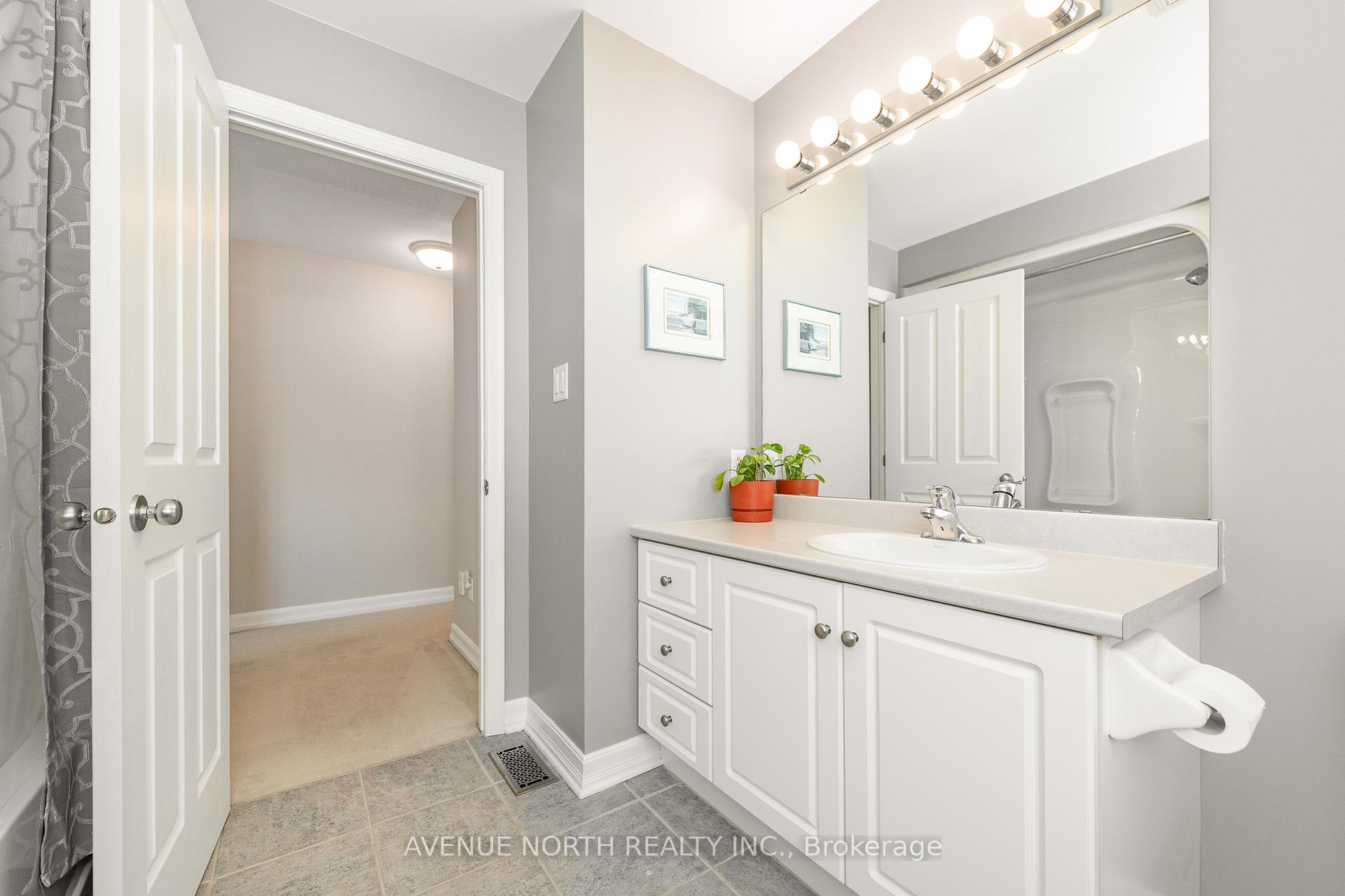 Photo 26 of 7 Calderwood Way, Ottawa, Barrhaven - Stonebridge — HOMEH