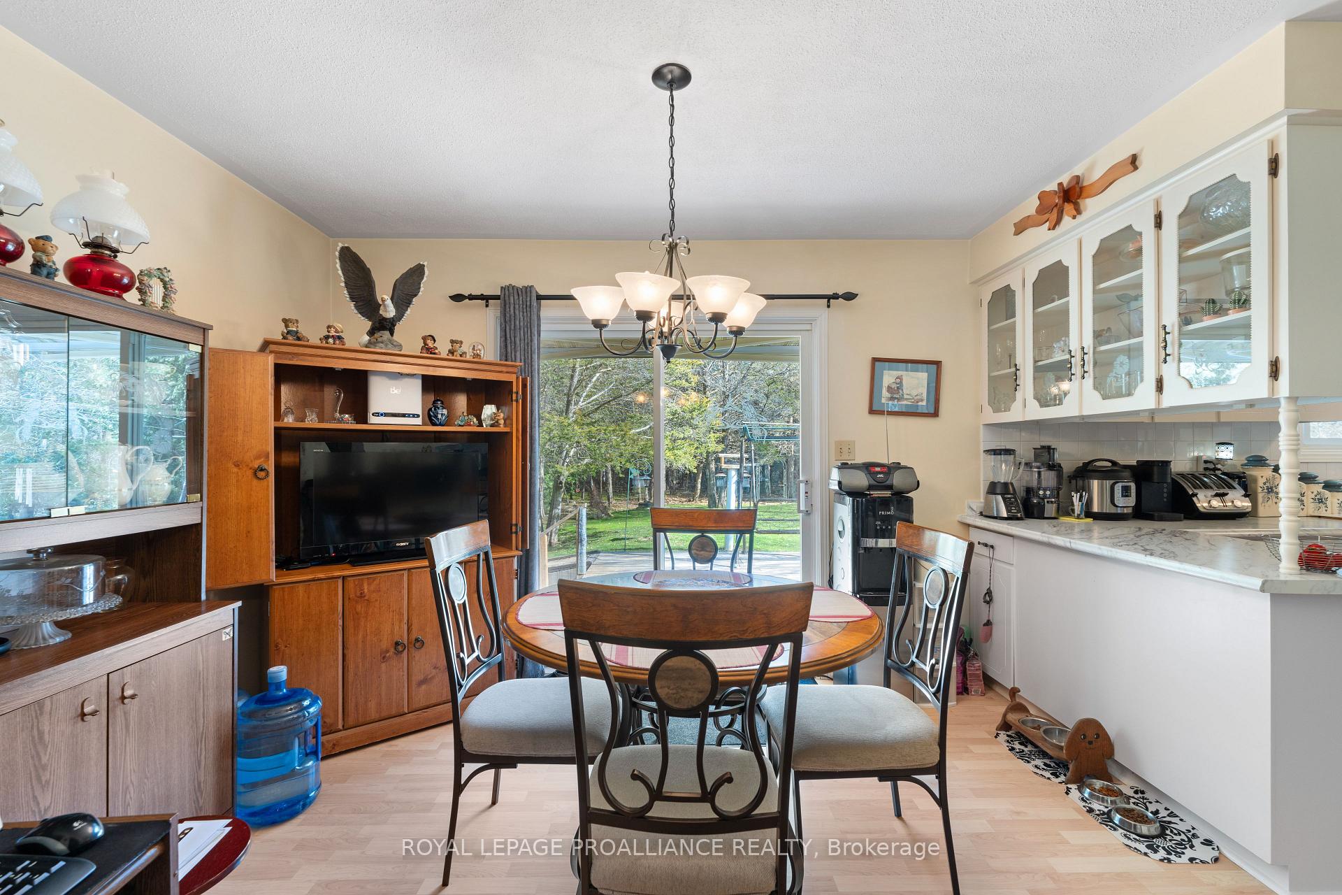Photo 19 of 374 Scuttlehole Road, Belleville, Thurlow Ward — HOMEH