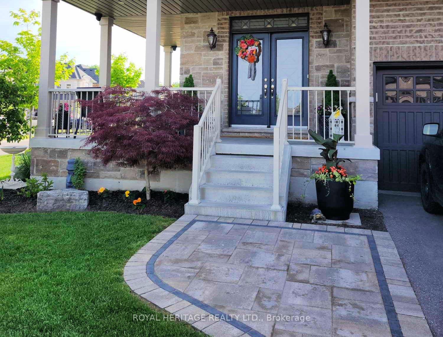 Photo 5 of 51 Albert Christie Street, Clarington, Bowmanville — HOMEH