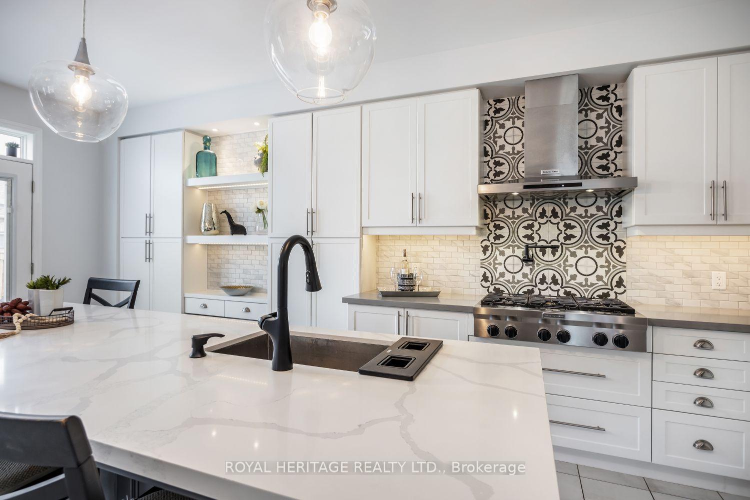 Photo 15 of 51 Albert Christie Street, Clarington, Bowmanville — HOMEH