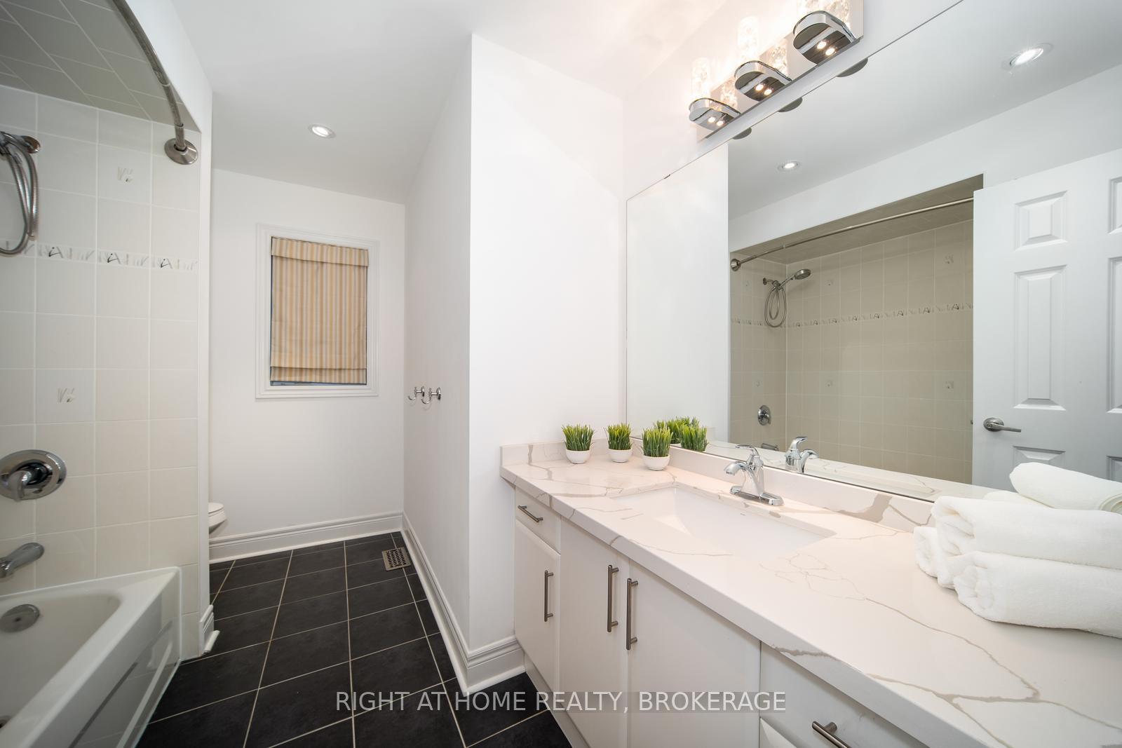 Photo 18 of 11 Kersey Crescent, Clarington, Courtice — HOMEH