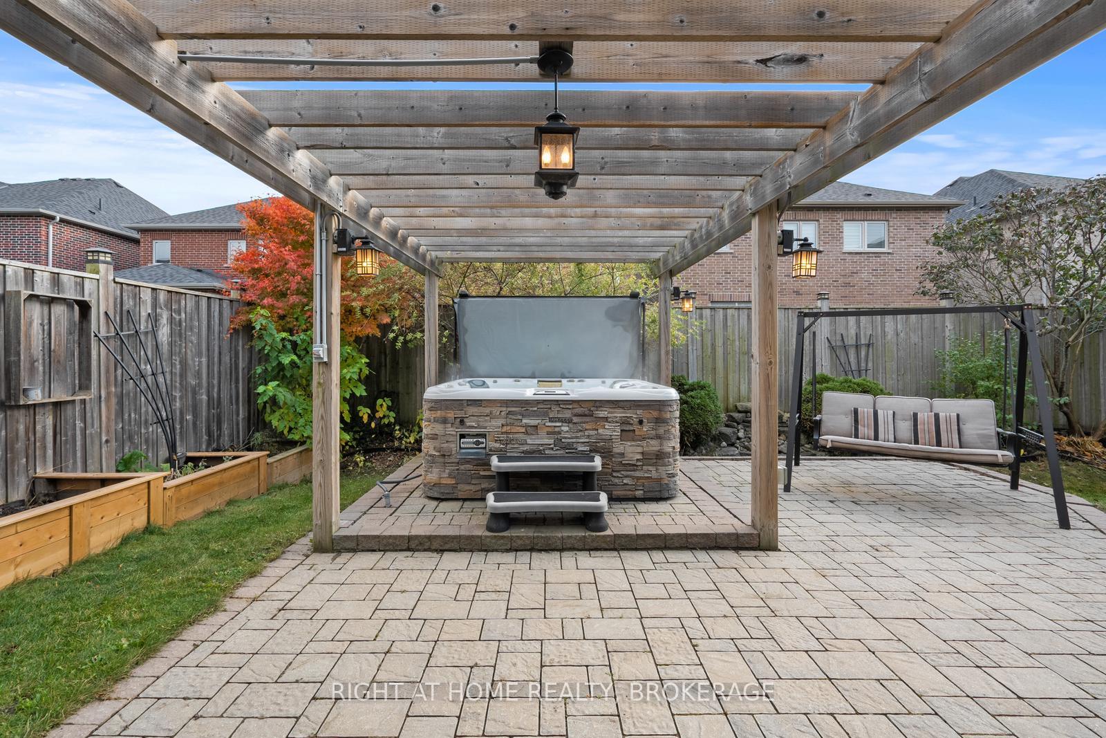 Photo 30 of 11 Kersey Crescent, Clarington, Courtice — HOMEH