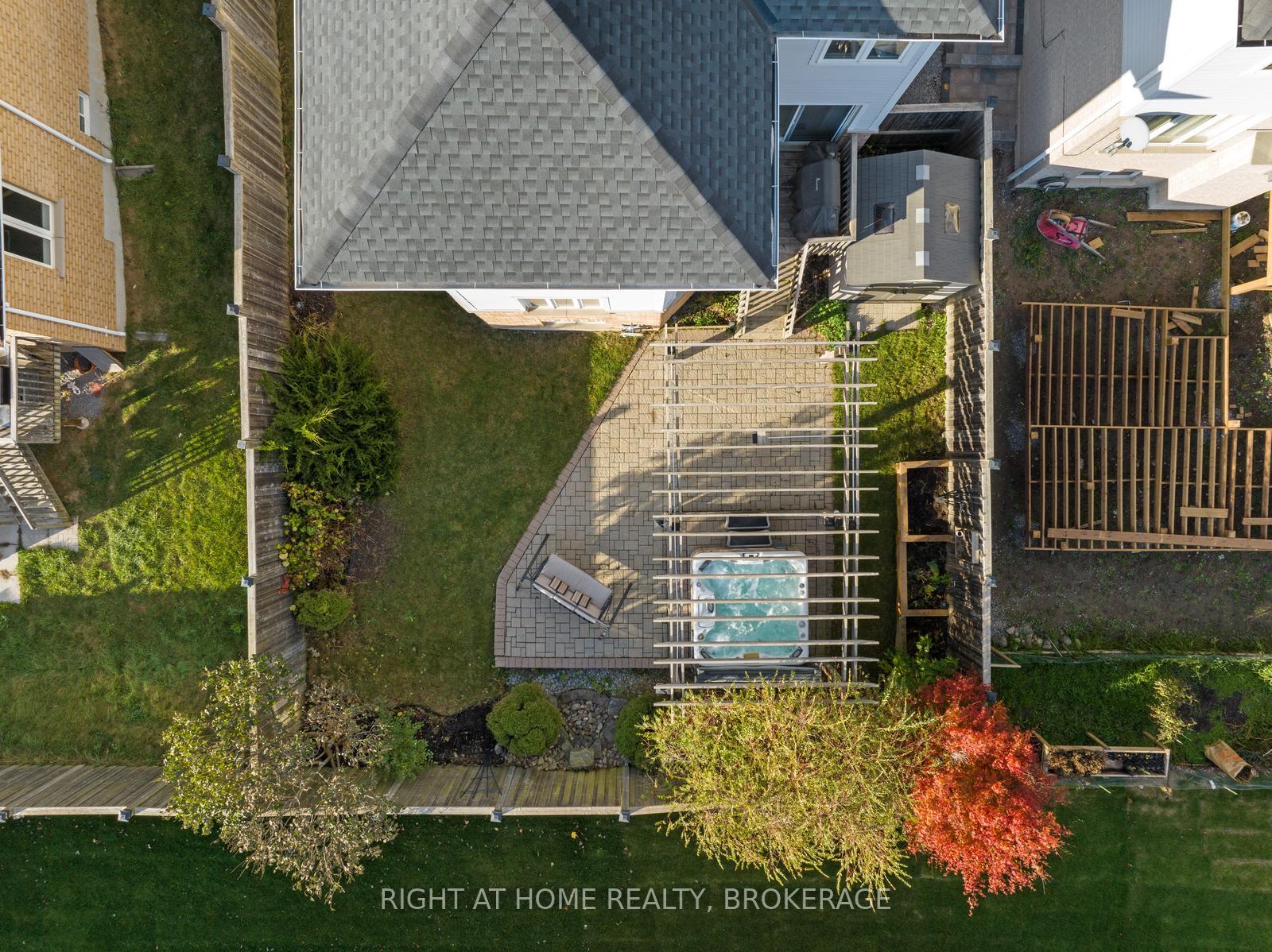 Photo 31 of 11 Kersey Crescent, Clarington, Courtice — HOMEH