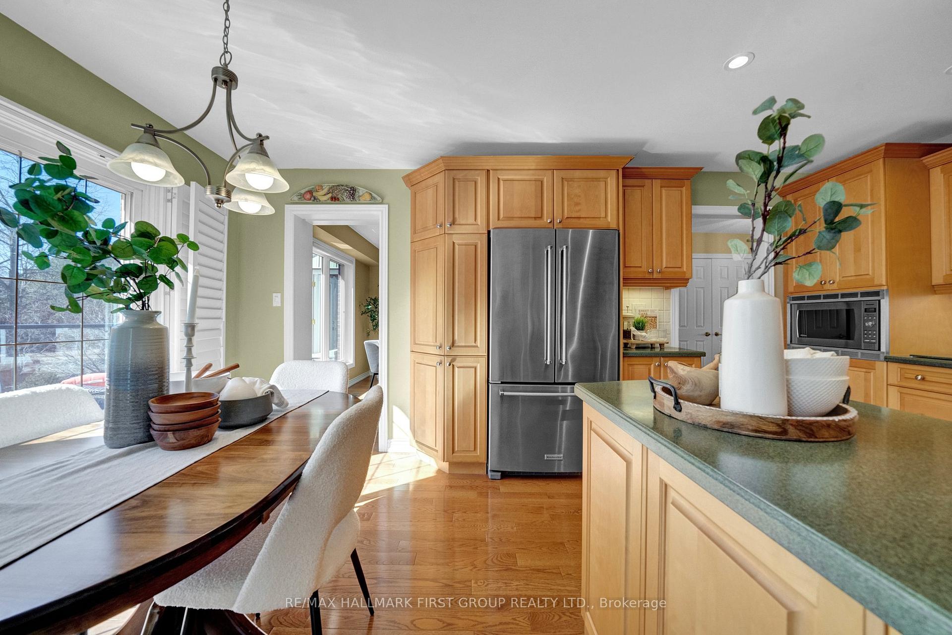 Photo 8 of 78 Hemmingway Drive, Clarington, Courtice — HOMEH