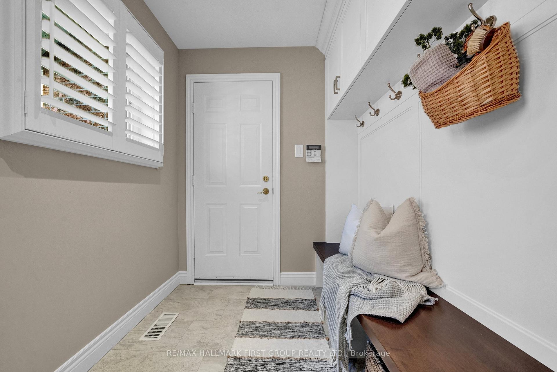 Photo 15 of 78 Hemmingway Drive, Clarington, Courtice — HOMEH