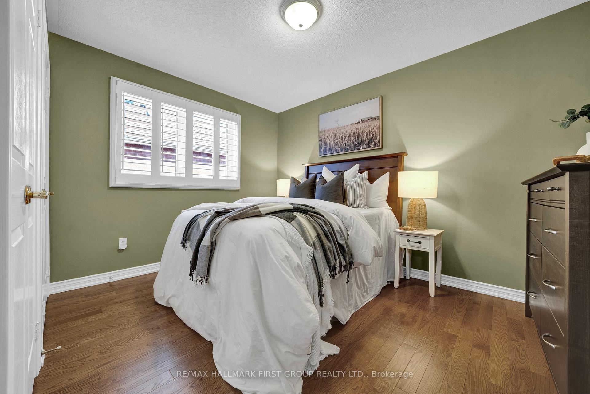 Photo 21 of 78 Hemmingway Drive, Clarington, Courtice — HOMEH