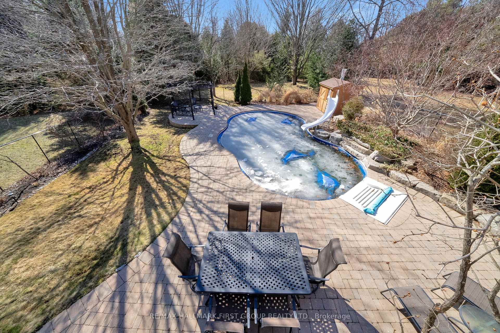 Photo 42 of 78 Hemmingway Drive, Clarington, Courtice — HOMEH