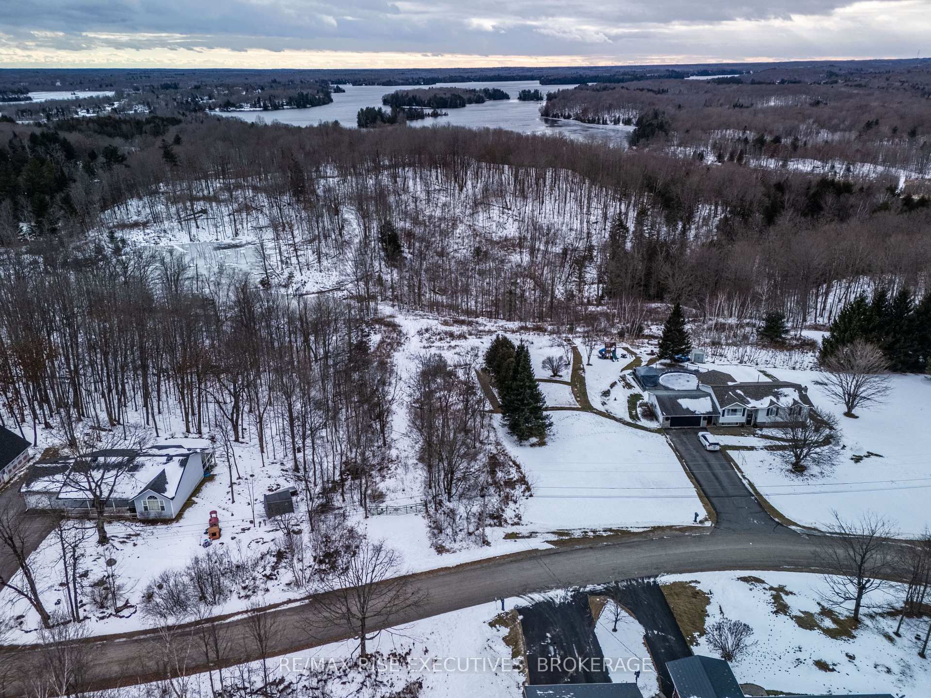 Photo 11 of PtLt 15 Maple Woods Drive, Frontenac, Frontenac Centre — HOMEH