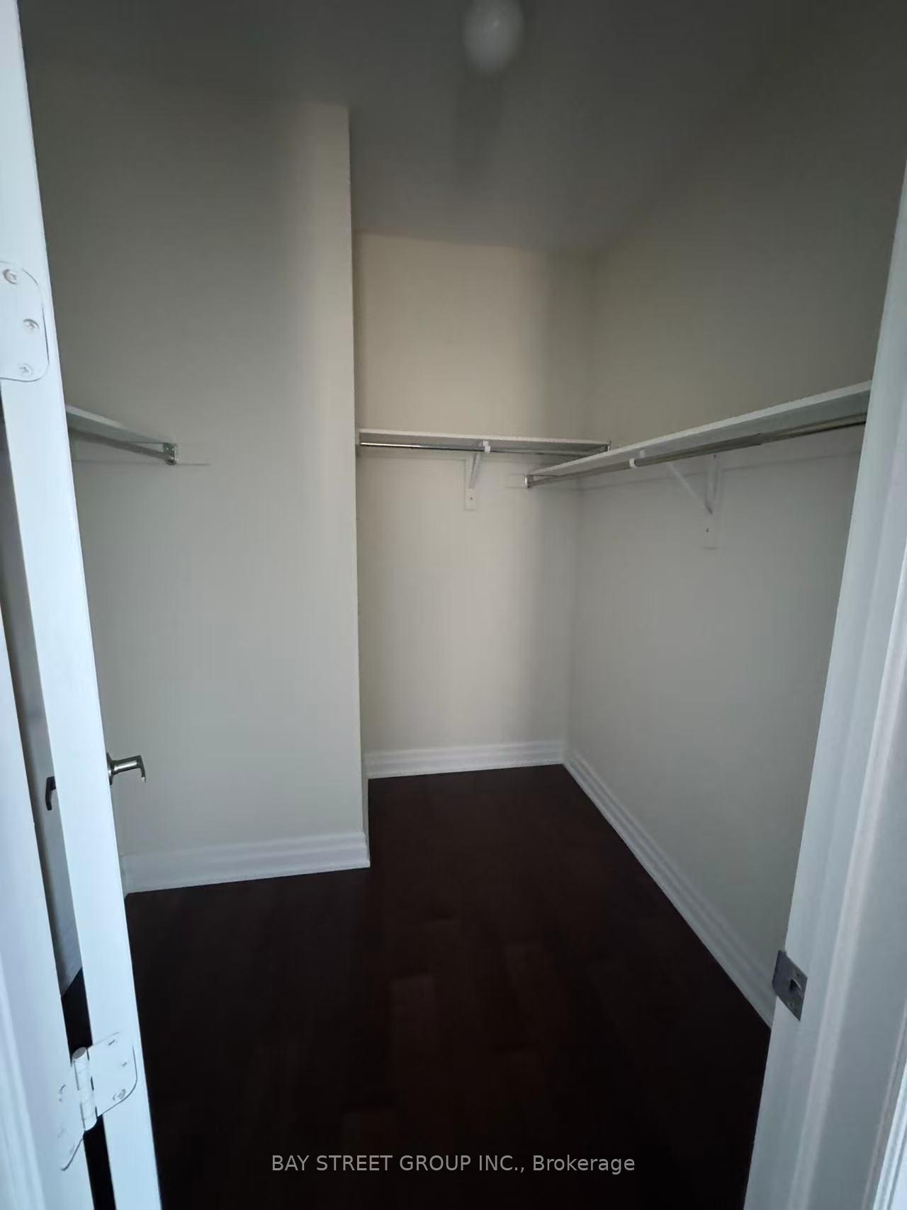 Photo 14 of 95 Hamster Crescent, Aurora, Bayview Northeast — HOMEH