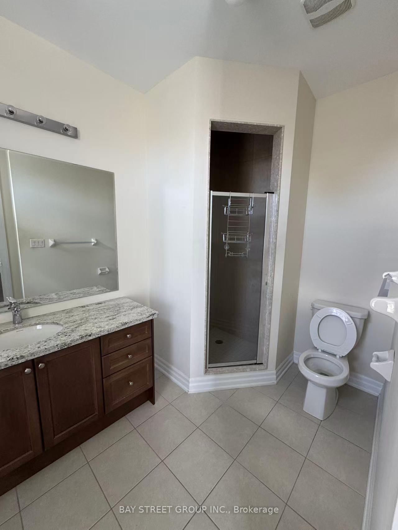 Photo 18 of 95 Hamster Crescent, Aurora, Bayview Northeast — HOMEH