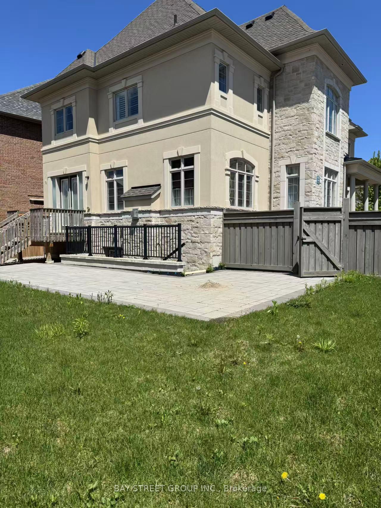 Photo 22 of 95 Hamster Crescent, Aurora, Bayview Northeast — HOMEH