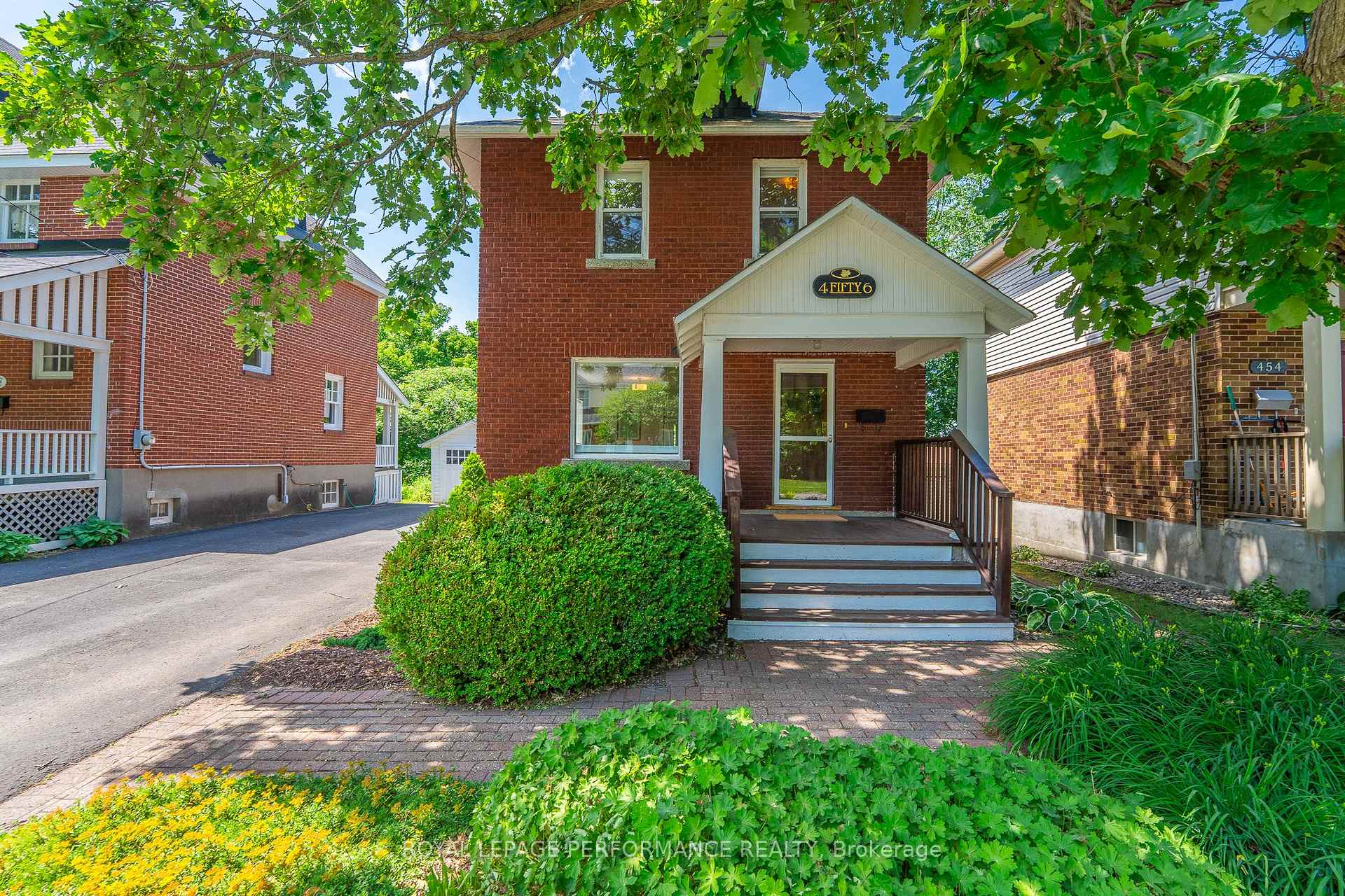 Front of 456 Melbourne Avenue