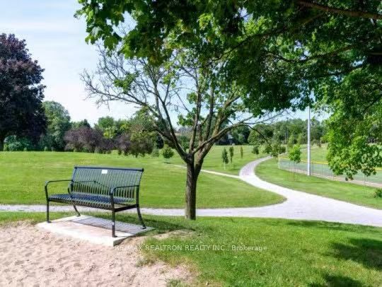 Photo 22 of Unit Bsmt, 49 Summerfeldt Crescent, Markham, Unionville — HOMEH
