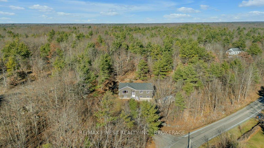 Photo 4 of 4947 Ramparts Road, Frontenac, Frontenac South — HOMEH
