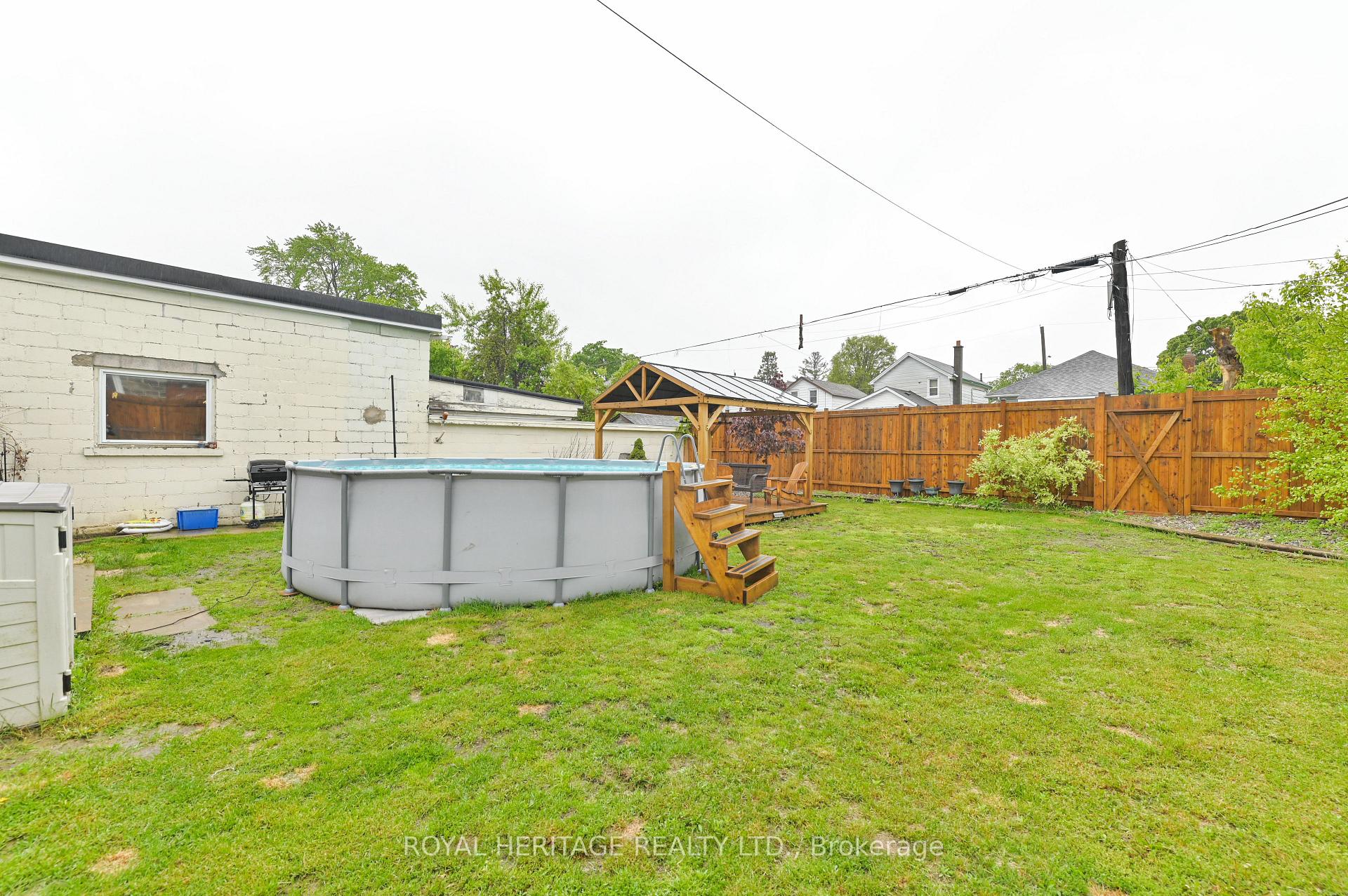 Photo 27 of 108 Everett Street, Belleville, Belleville Ward — HOMEH