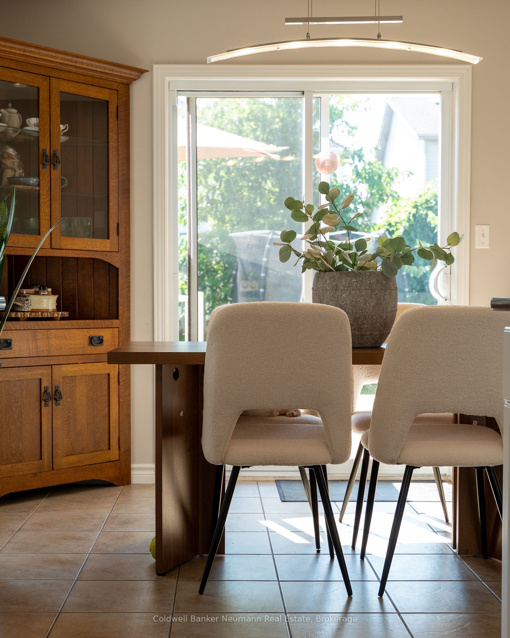Photo 55 of 124 Clough Crescent, Guelph, Pineridge/Westminster Woods — HOMEH