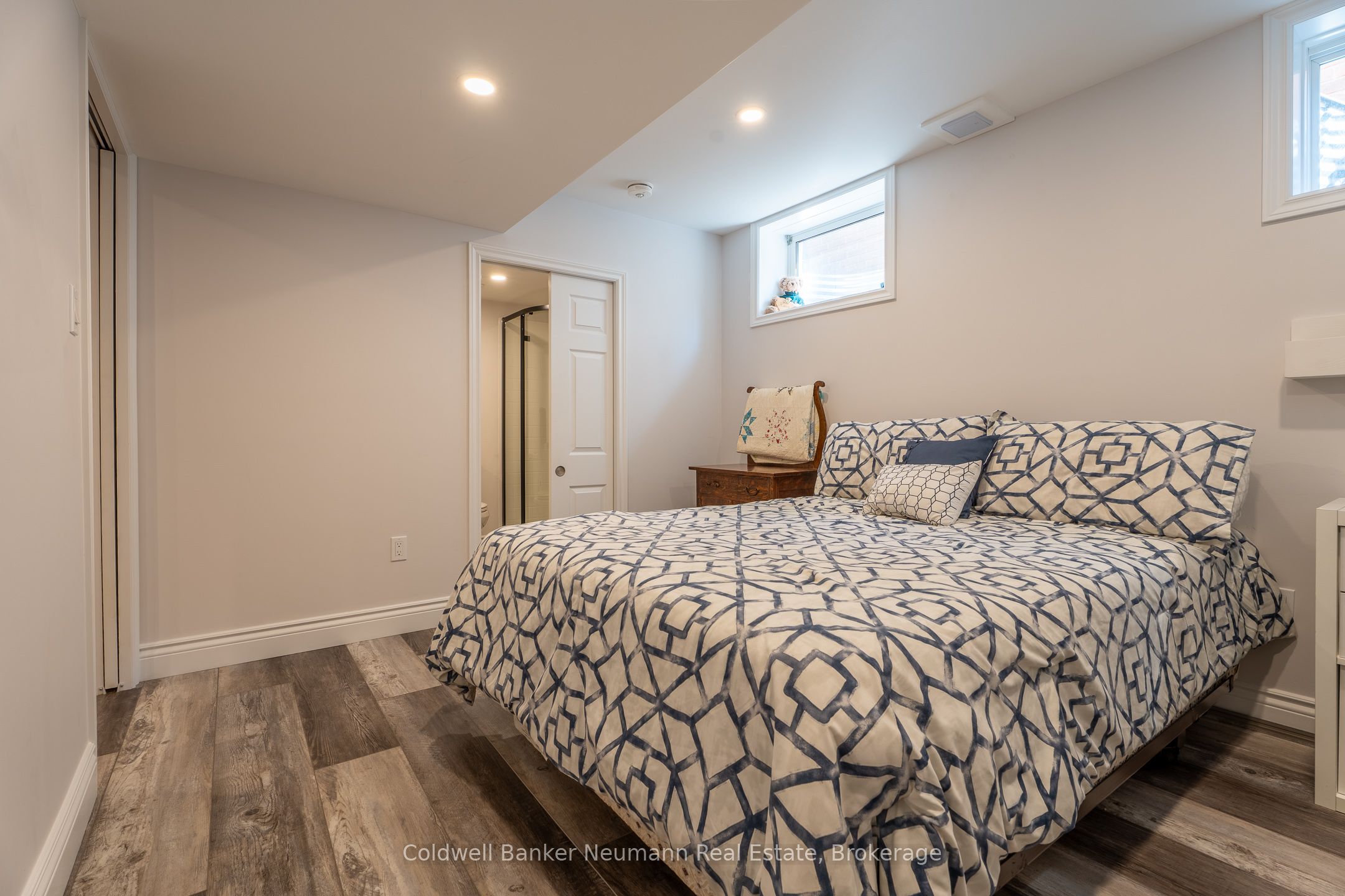 Photo 72 of 124 Clough Crescent, Guelph, Pineridge/Westminster Woods — HOMEH