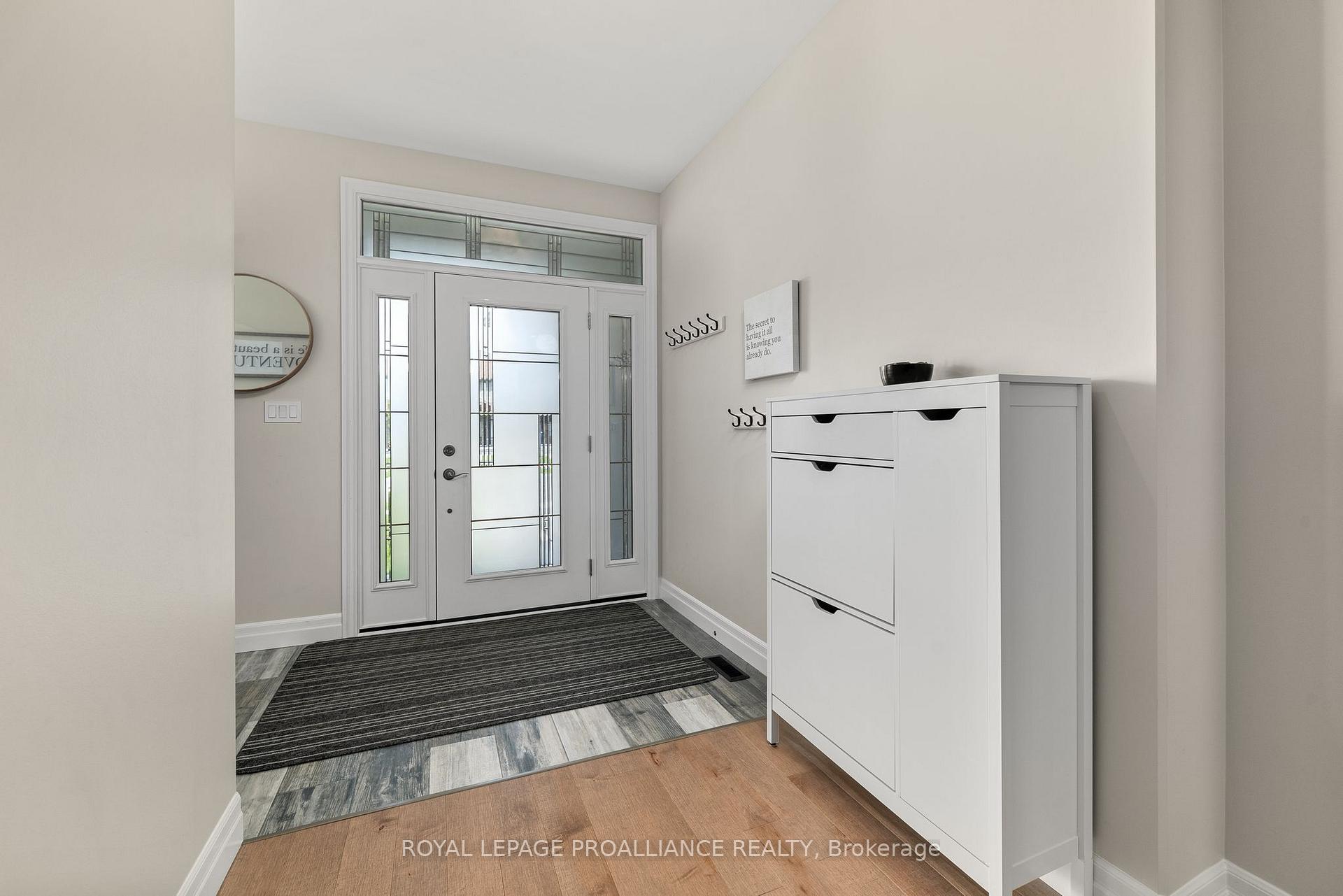 Photo 4 of 78 Essex Drive, Belleville, Thurlow Ward — HOMEH