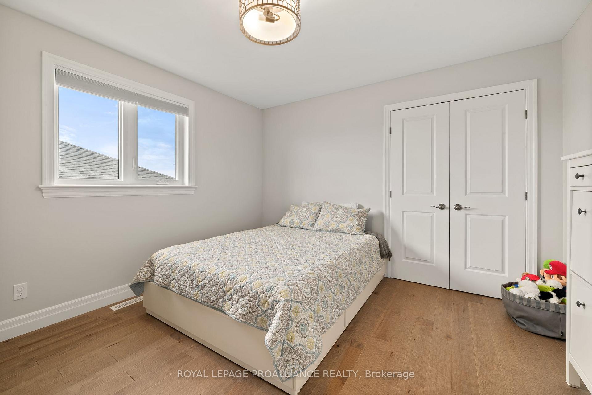 Photo 24 of 78 Essex Drive, Belleville, Thurlow Ward — HOMEH