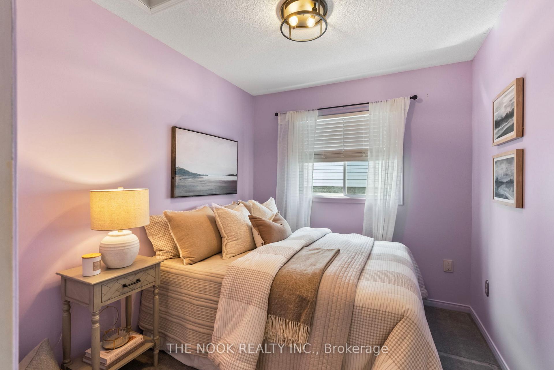 Photo 17 of 57 Abernethy Crescent, Clarington, Bowmanville — HOMEH