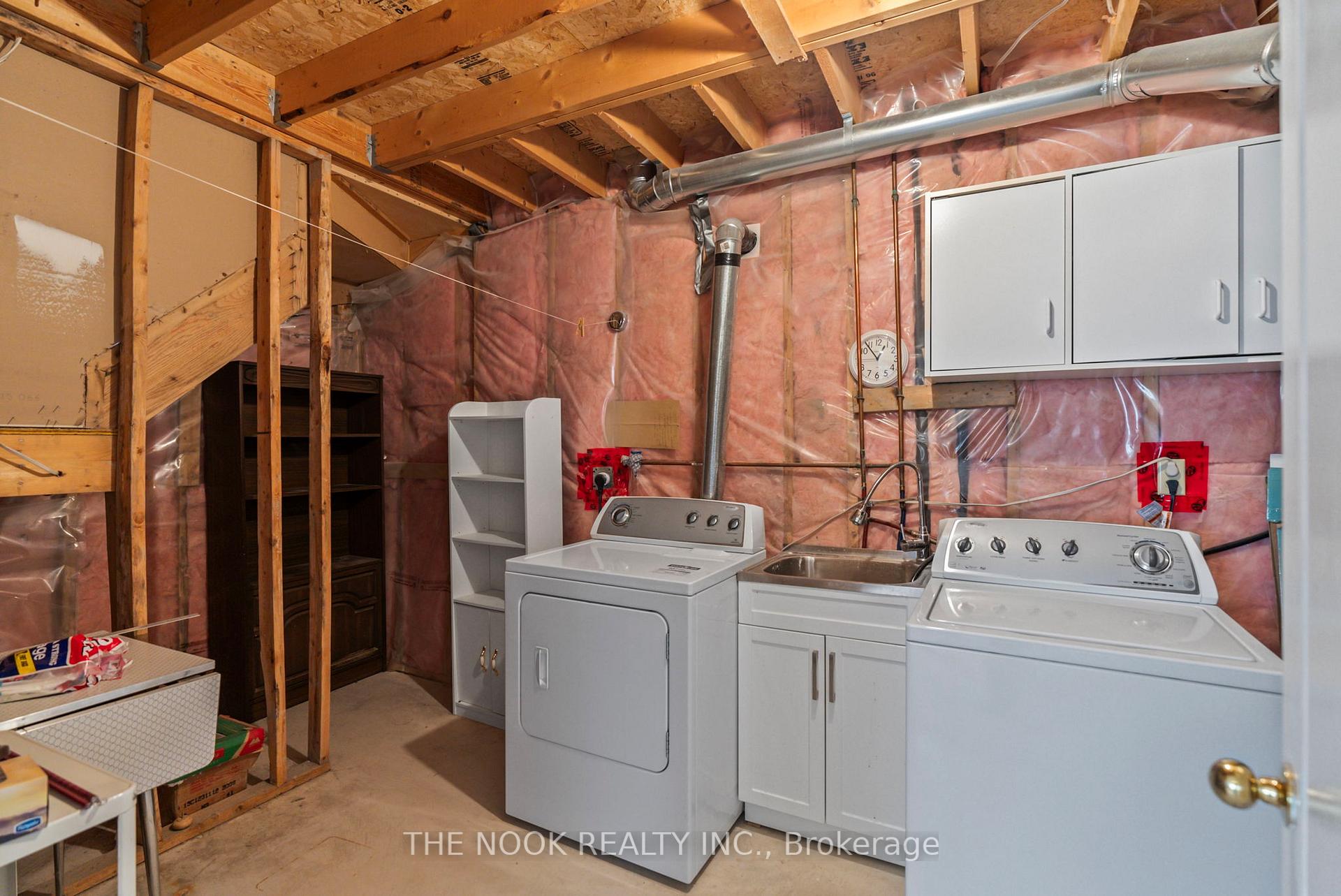 Photo 32 of 57 Abernethy Crescent, Clarington, Bowmanville — HOMEH