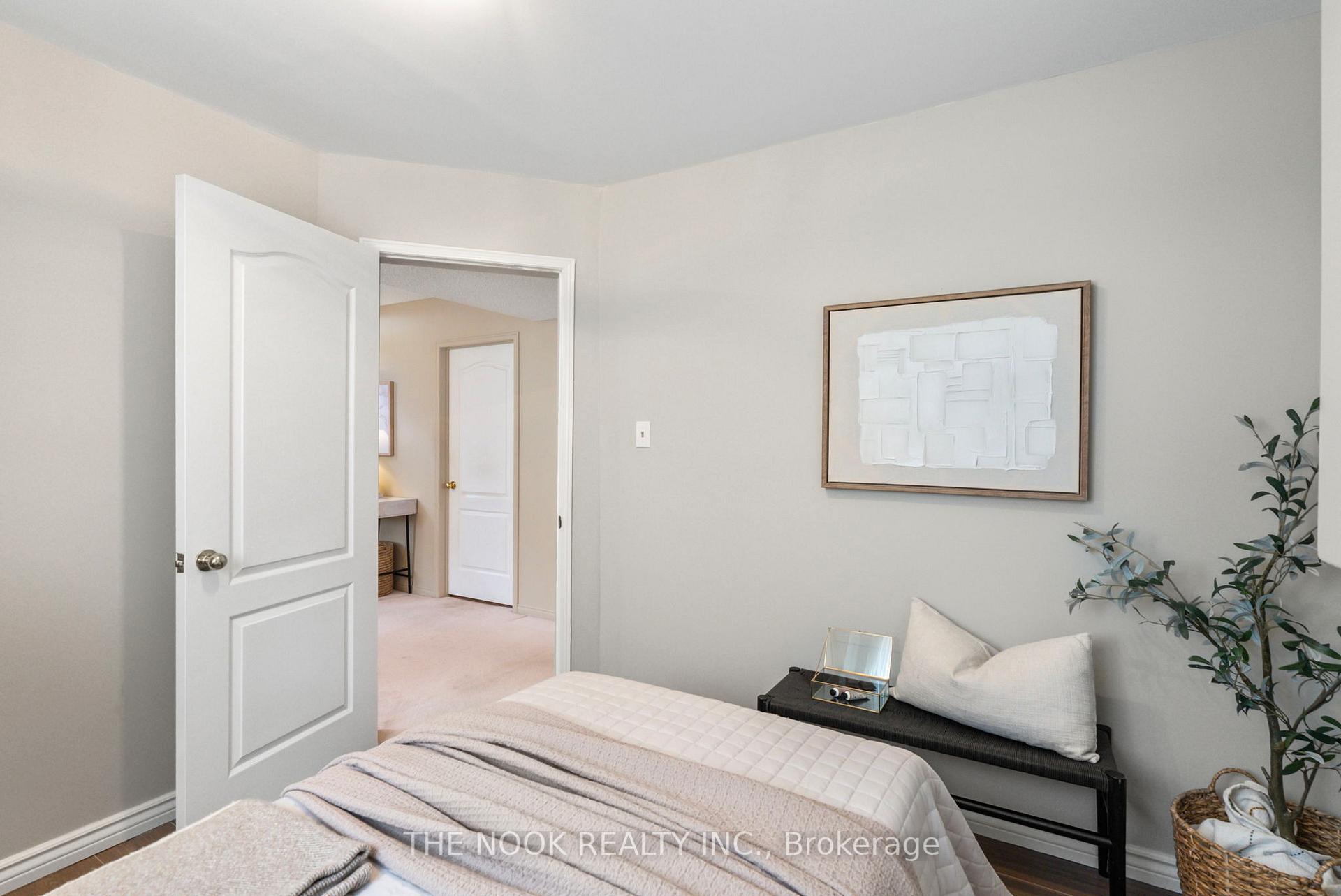 Photo 36 of 57 Abernethy Crescent, Clarington, Bowmanville — HOMEH