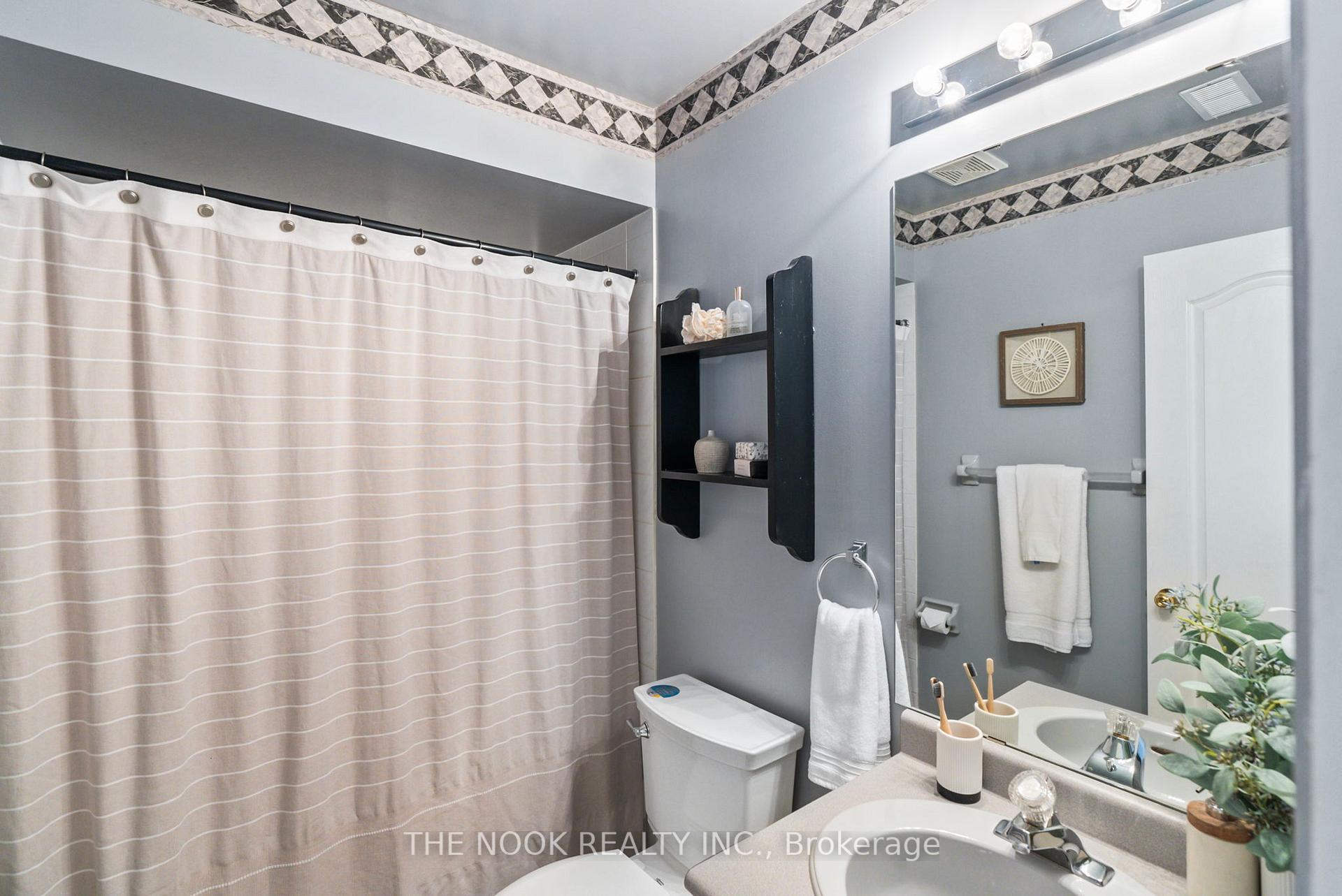 Photo 40 of 57 Abernethy Crescent, Clarington, Bowmanville — HOMEH